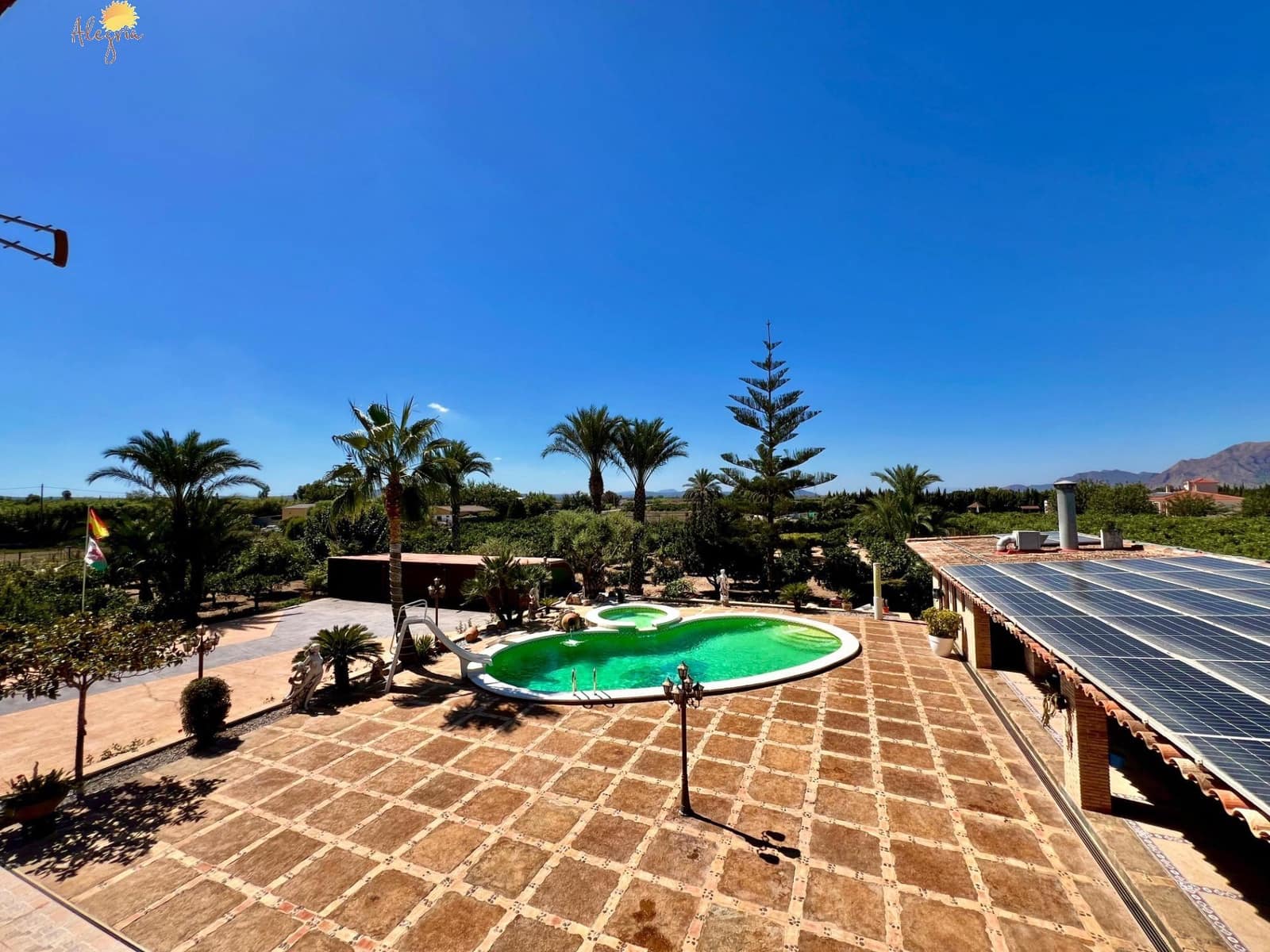 4 slaapkamer Villa te koop in Almoradi met zwembad garage - € 1.180.000 (Ref: 10081267)