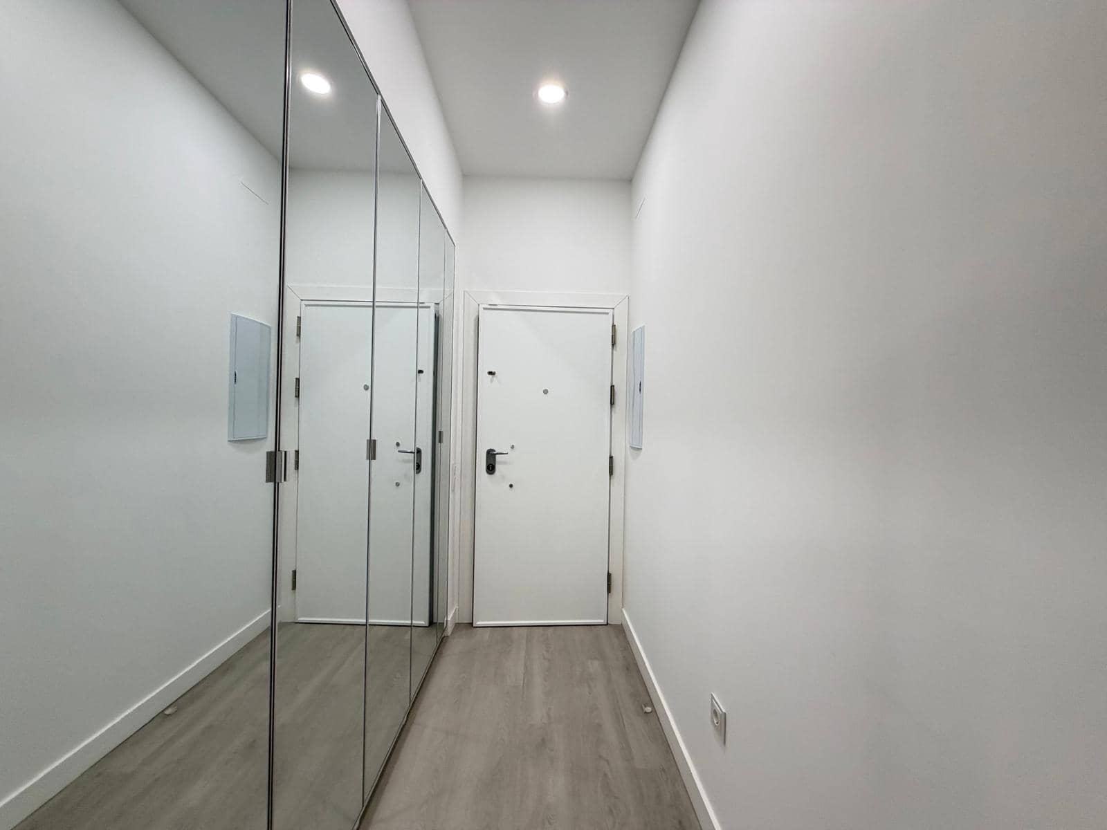 2 slaapkamer Appartement te koop in Torrevieja met zwembad - € 285.600 (Ref: 10086185)