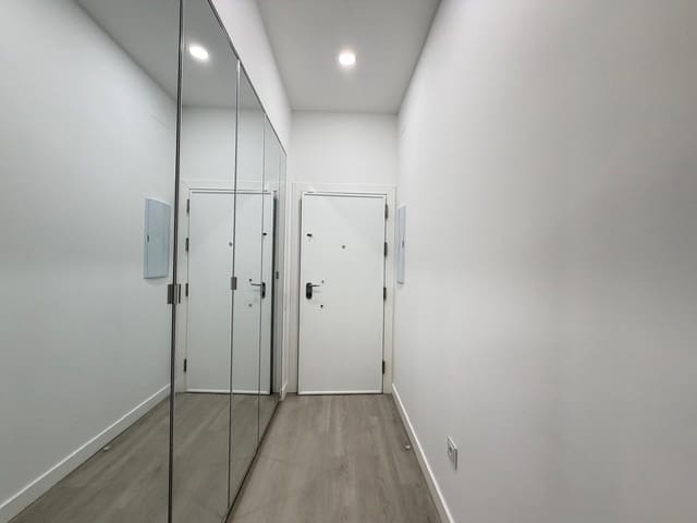 2 slaapkamer Appartement te koop in Playa del Cura, Torrevieja met zwembad - € 285.600 (Ref: 10086185)