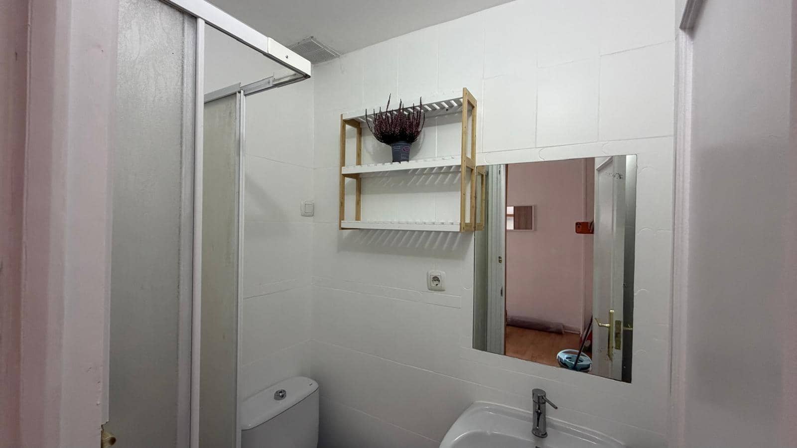 2 sovrum Lägenhet till salu i Madrid stad - 179 500 € (Ref: 10086187)