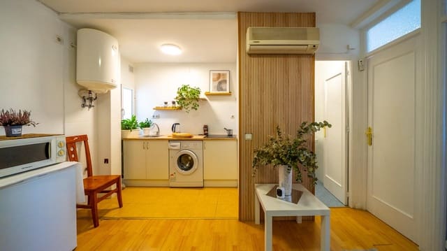2 soveværelse Lejlighed til salg i San Diego, Madrid by - € 179.500 (Ref: 10086187)