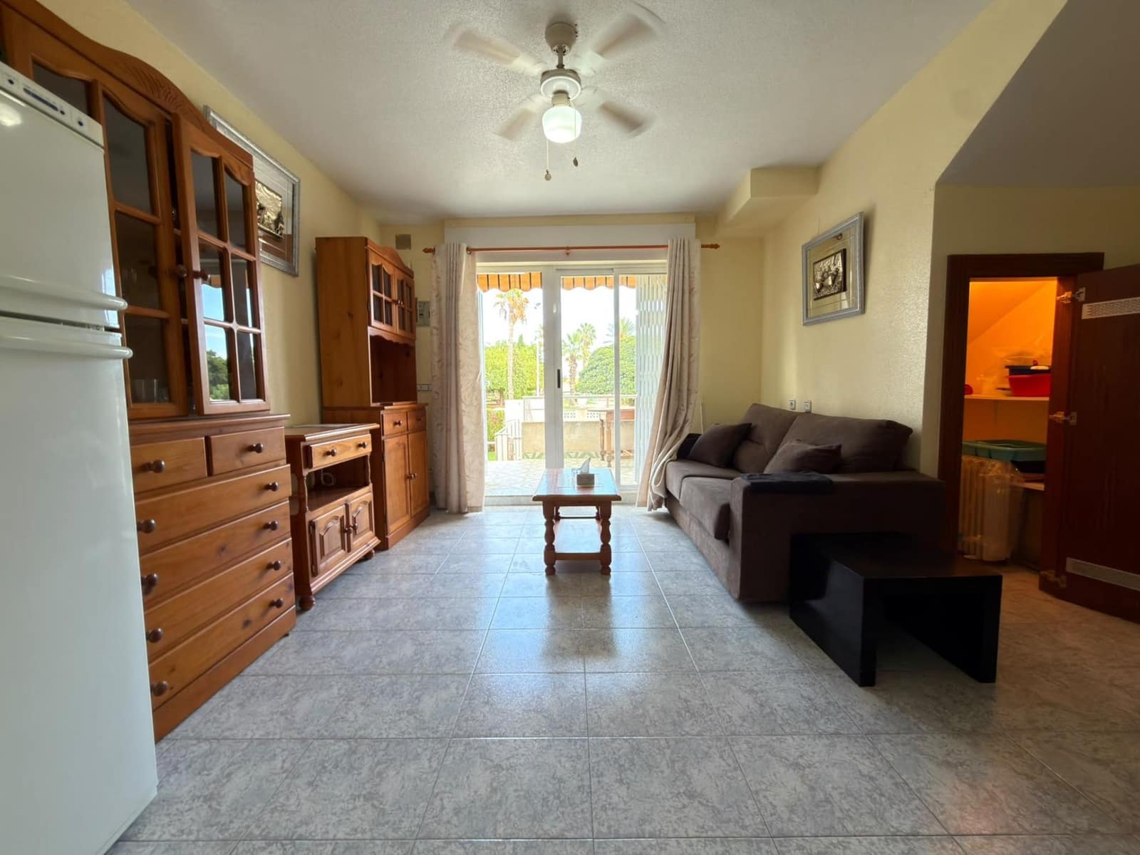 2 sovrum Bungalow till salu i Torrevieja med pool garage - 145 500 € (Ref: 10086188)