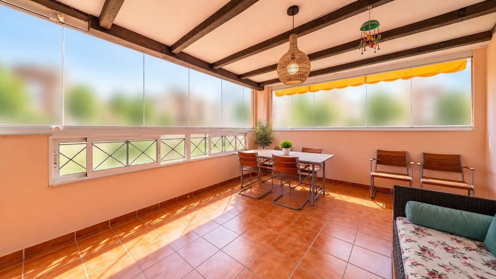 3 soveværelse Lejlighed til salg i Alicante by med swimmingpool garage - € 439.000 (Ref: 10089744)