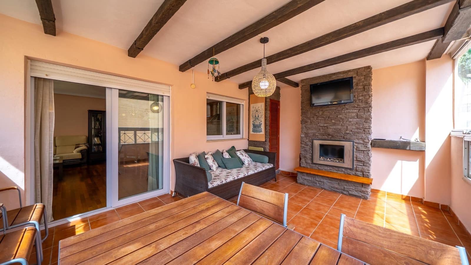 3 soveværelse Lejlighed til salg i Alicante by med swimmingpool garage - € 439.000 (Ref: 10089744)