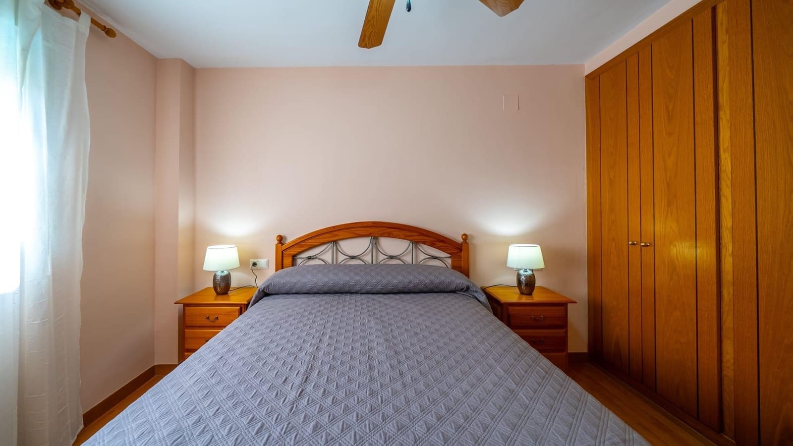 3 soveværelse Lejlighed til salg i Alicante by med swimmingpool garage - € 439.000 (Ref: 10089744)