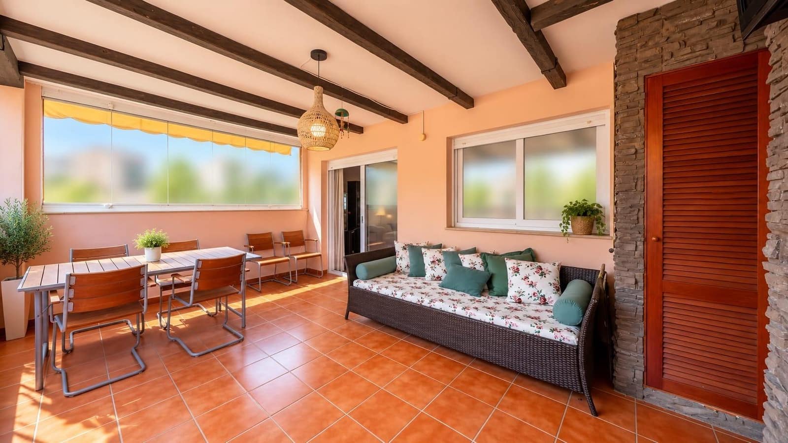 3 soveværelse Lejlighed til salg i Alicante by med swimmingpool garage - € 439.000 (Ref: 10089744)