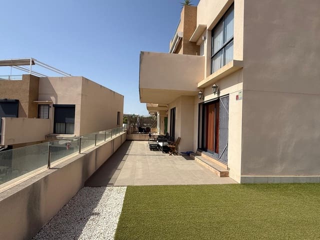 2 bedroom Bungalow for sale in La Zenia, Orihuela with pool - € 345,000 (Ref: 10089745)