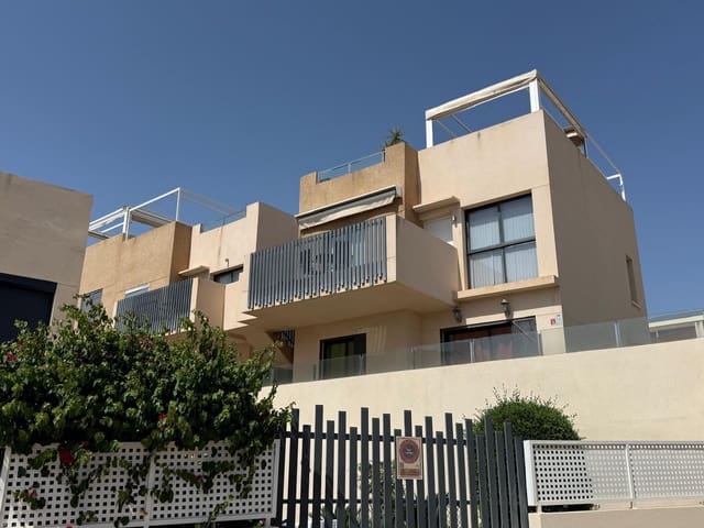 2 bedroom Bungalow for sale in La Zenia, Orihuela with pool - € 345,000 (Ref: 10089745)