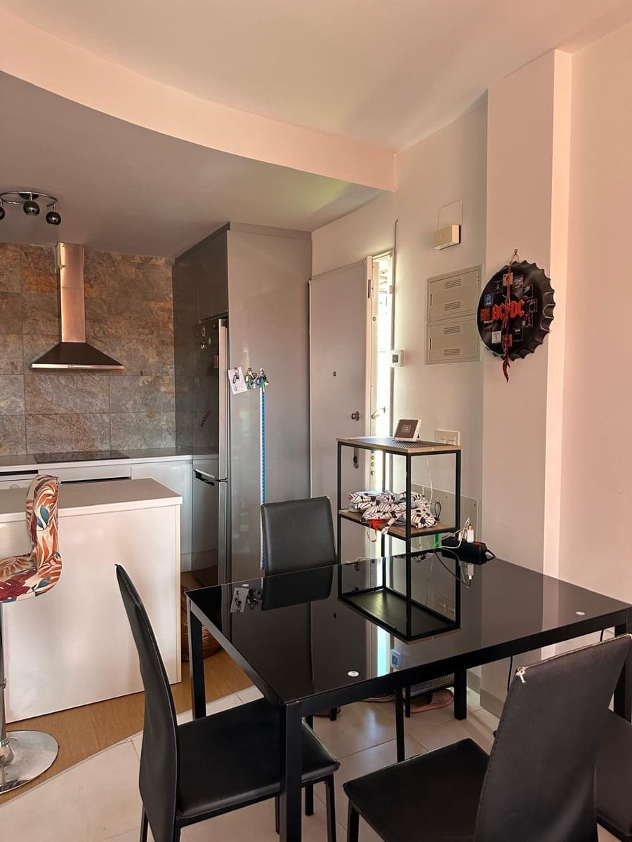 2 bedroom Bungalow for sale in La Zenia with pool - € 299,000 (Ref: 10089745)