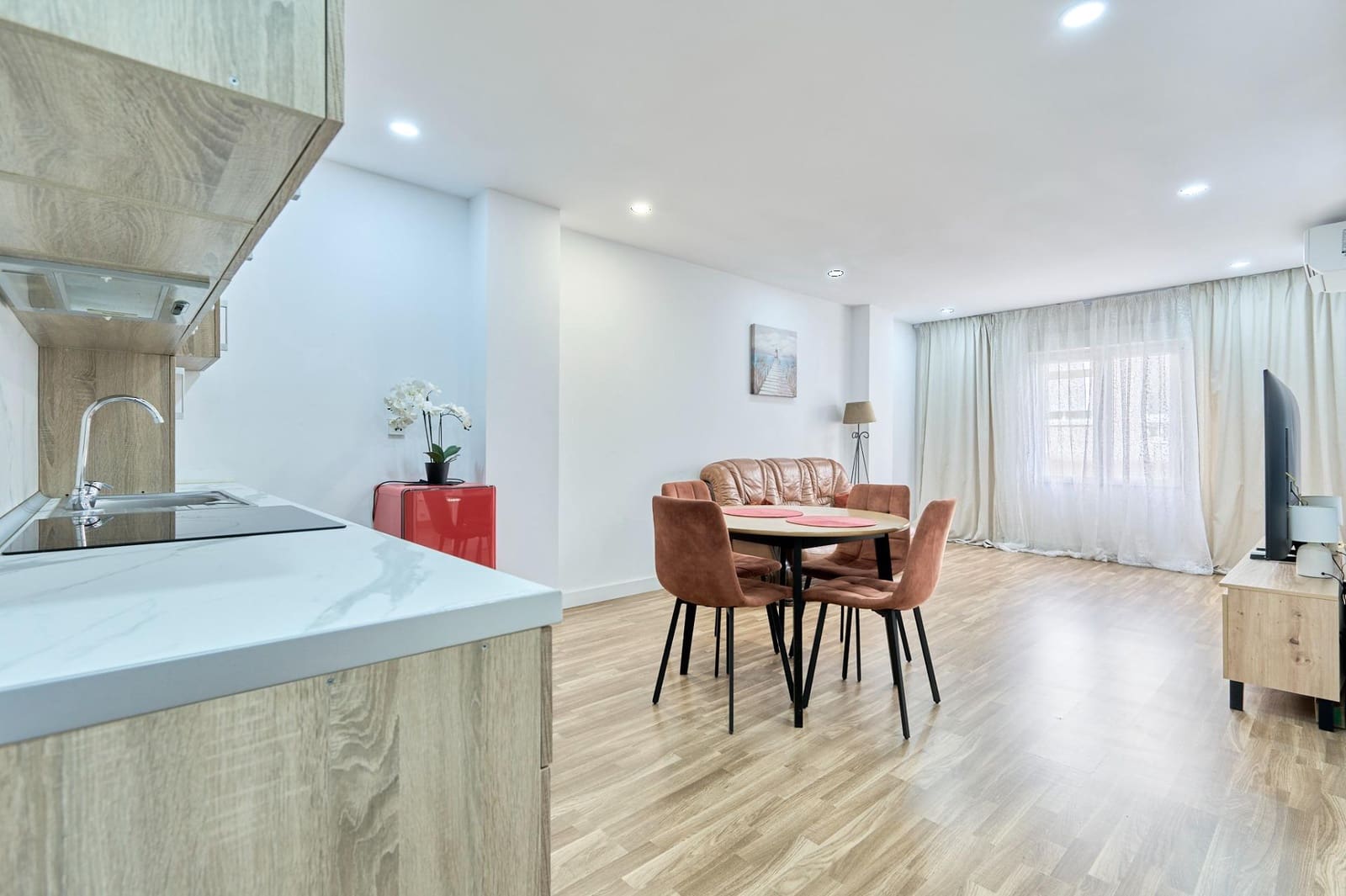 1 sypialnia Apartament na sprzedaż w Torrevieja z basenem - 119 900 € (Ref: 10089746)