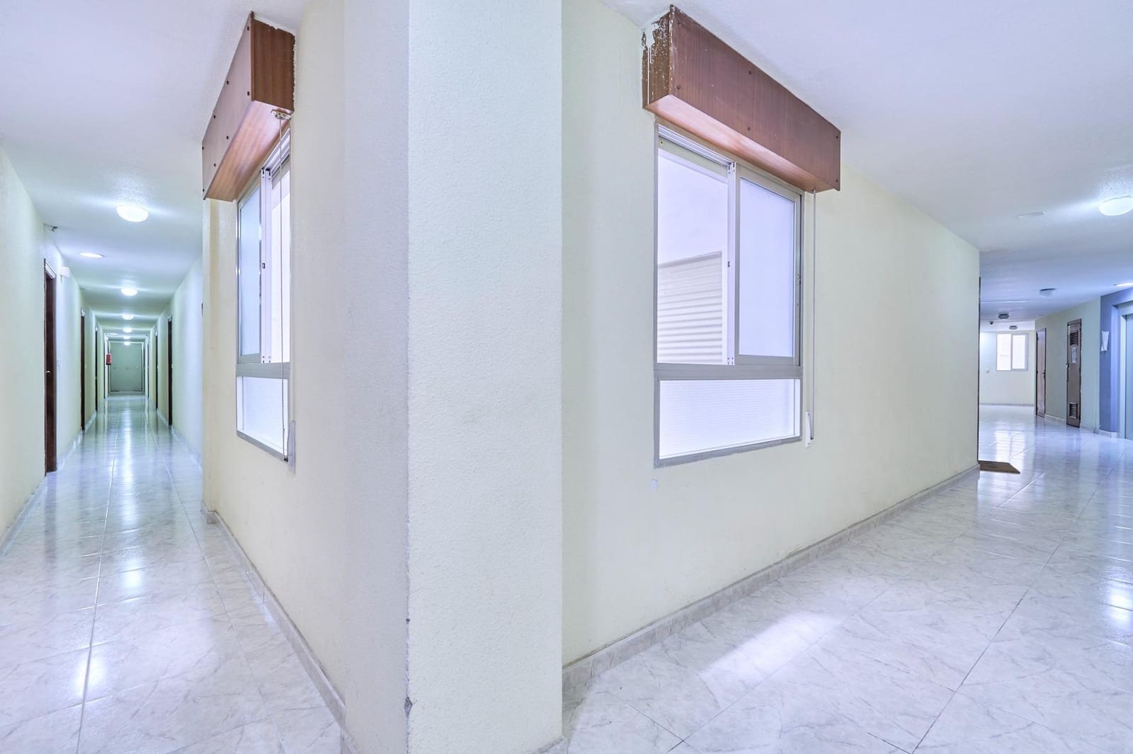 1 sypialnia Apartament na sprzedaż w Torrevieja z basenem - 119 900 € (Ref: 10089746)