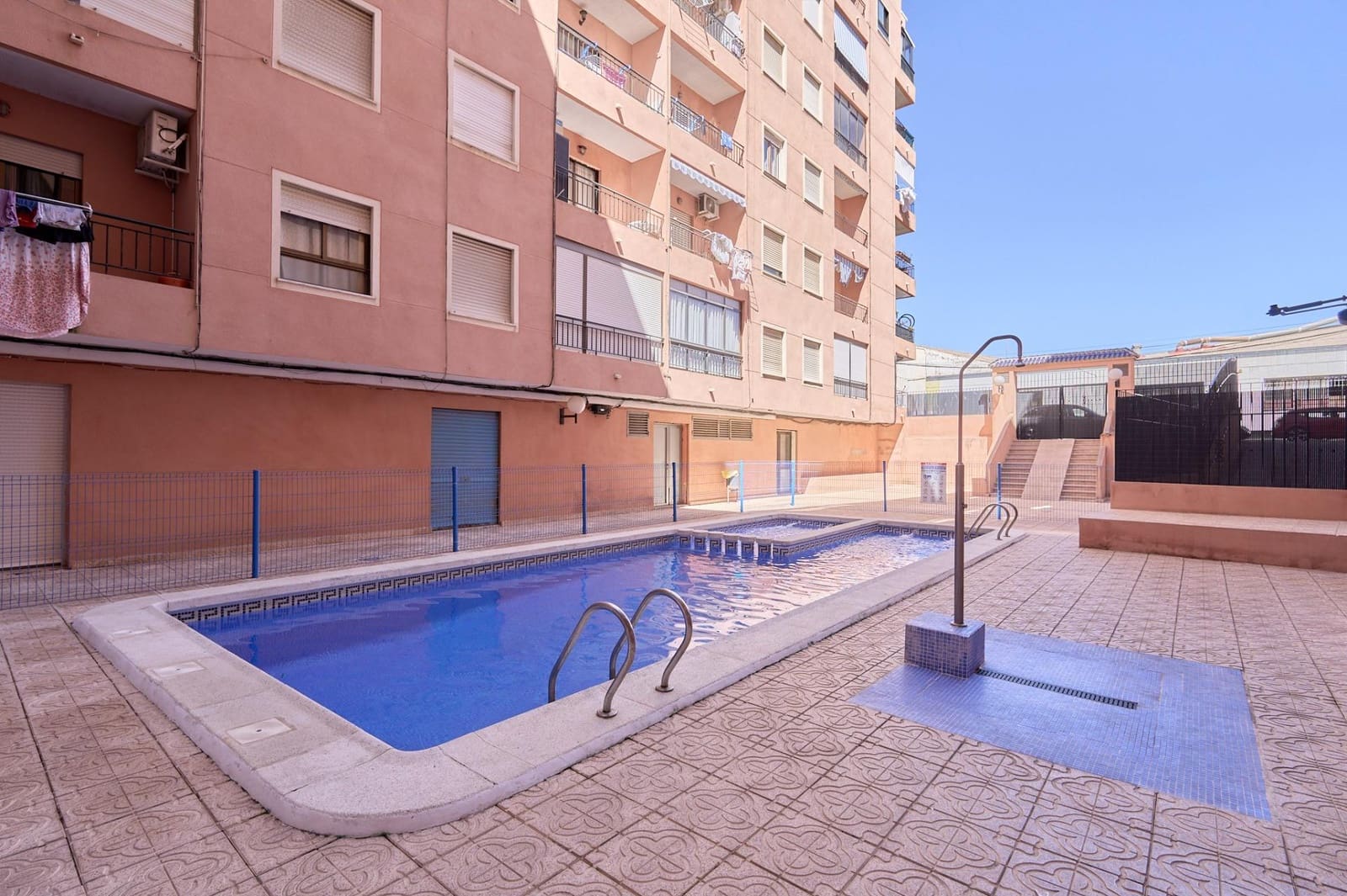1 sypialnia Apartament na sprzedaż w Torrevieja z basenem - 119 900 € (Ref: 10089746)