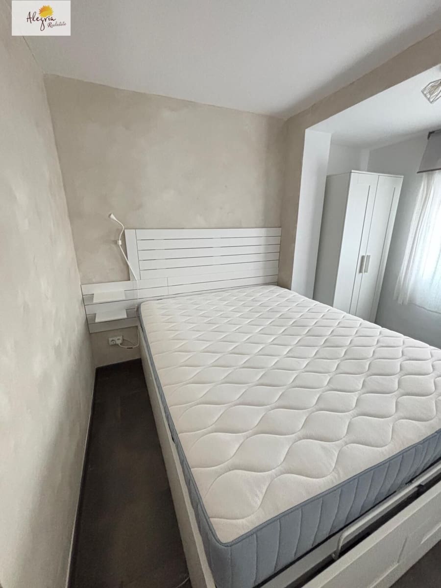 Apartamento de 3 habitaciones en València ciudad en alquiler con garaje - 1.700 € (Ref: 10089747)