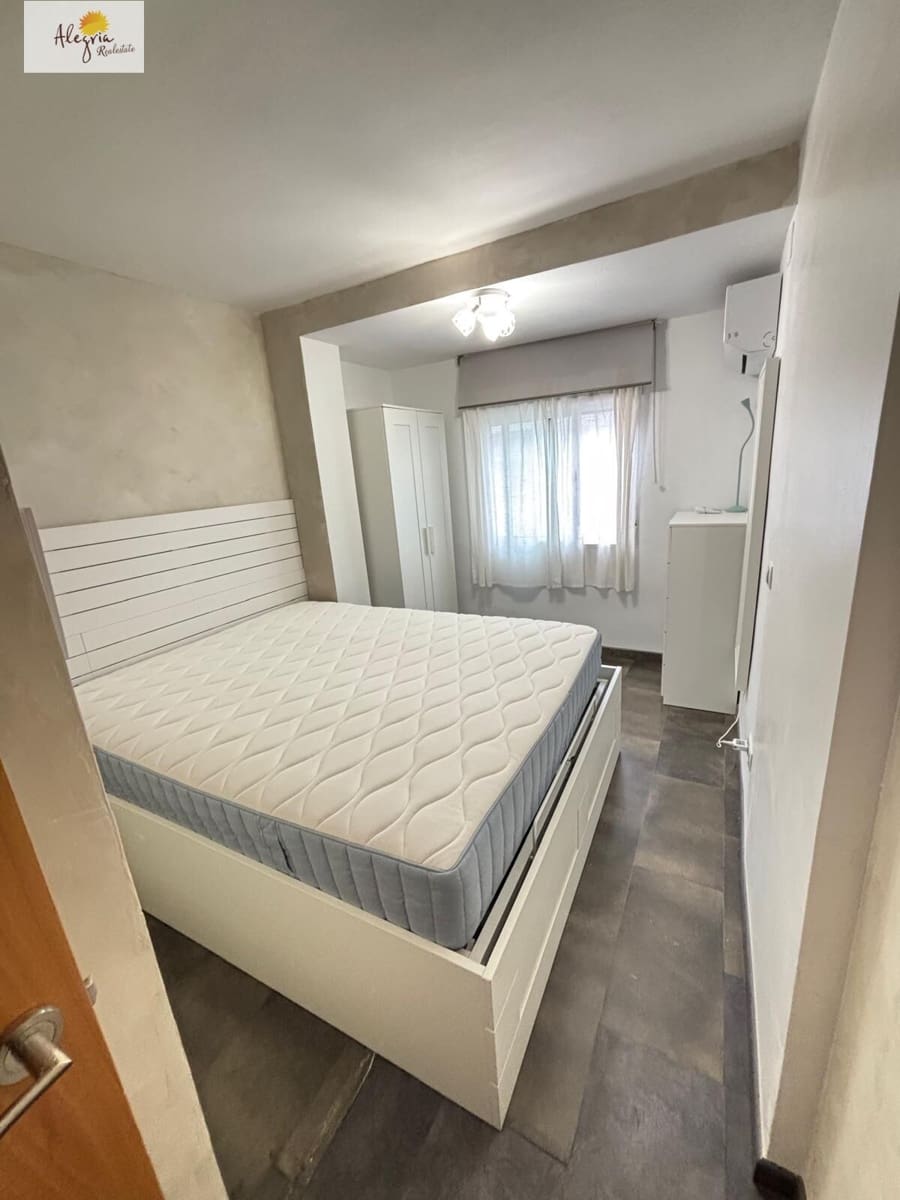 Apartamento de 3 habitaciones en València ciudad en alquiler con garaje - 1.700 € (Ref: 10089747)