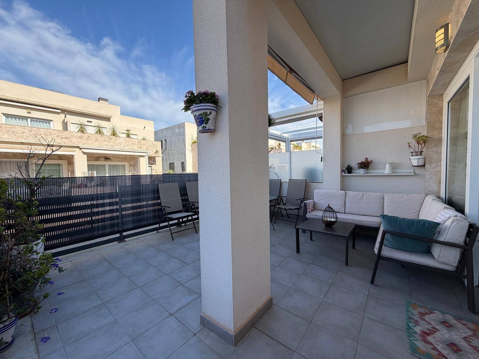3 sovrum Radhus till salu i Aguas Nuevas med pool garage - 370 000 € (Ref: 10089749)