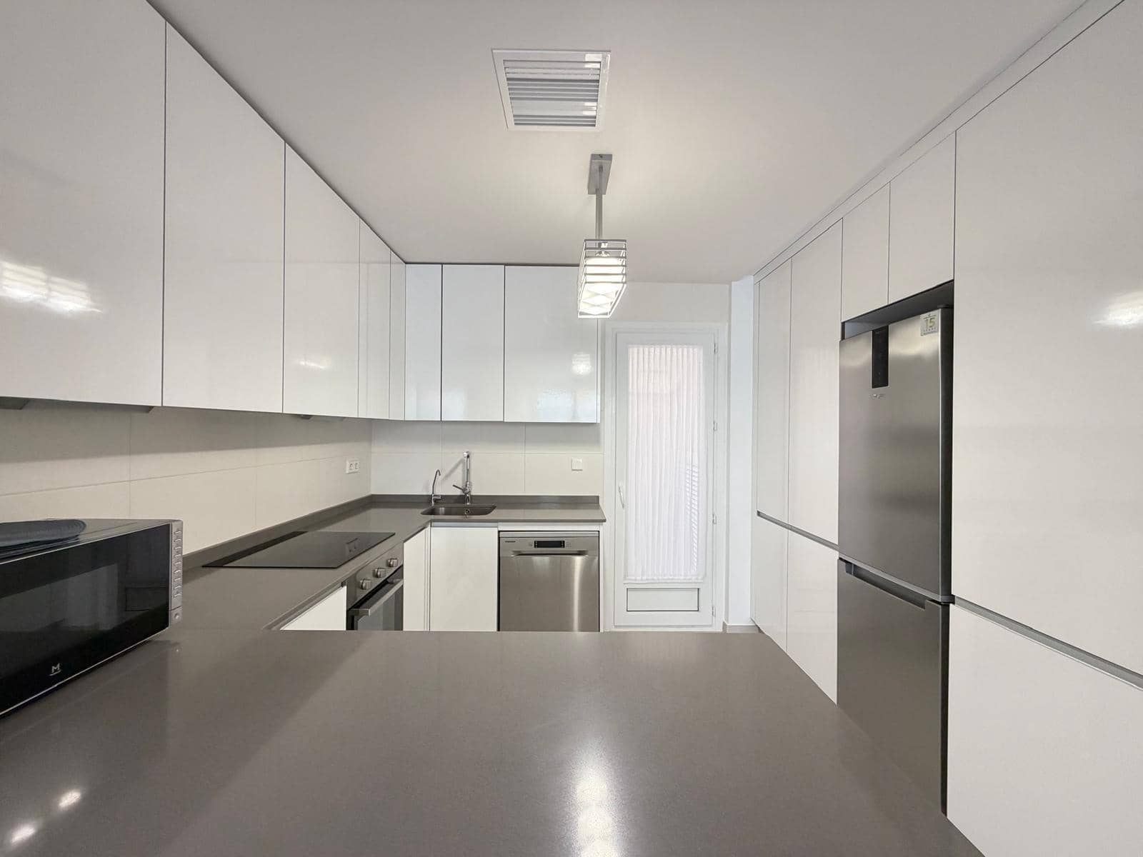 3 sovrum Radhus till salu i Aguas Nuevas med pool garage - 370 000 € (Ref: 10089749)