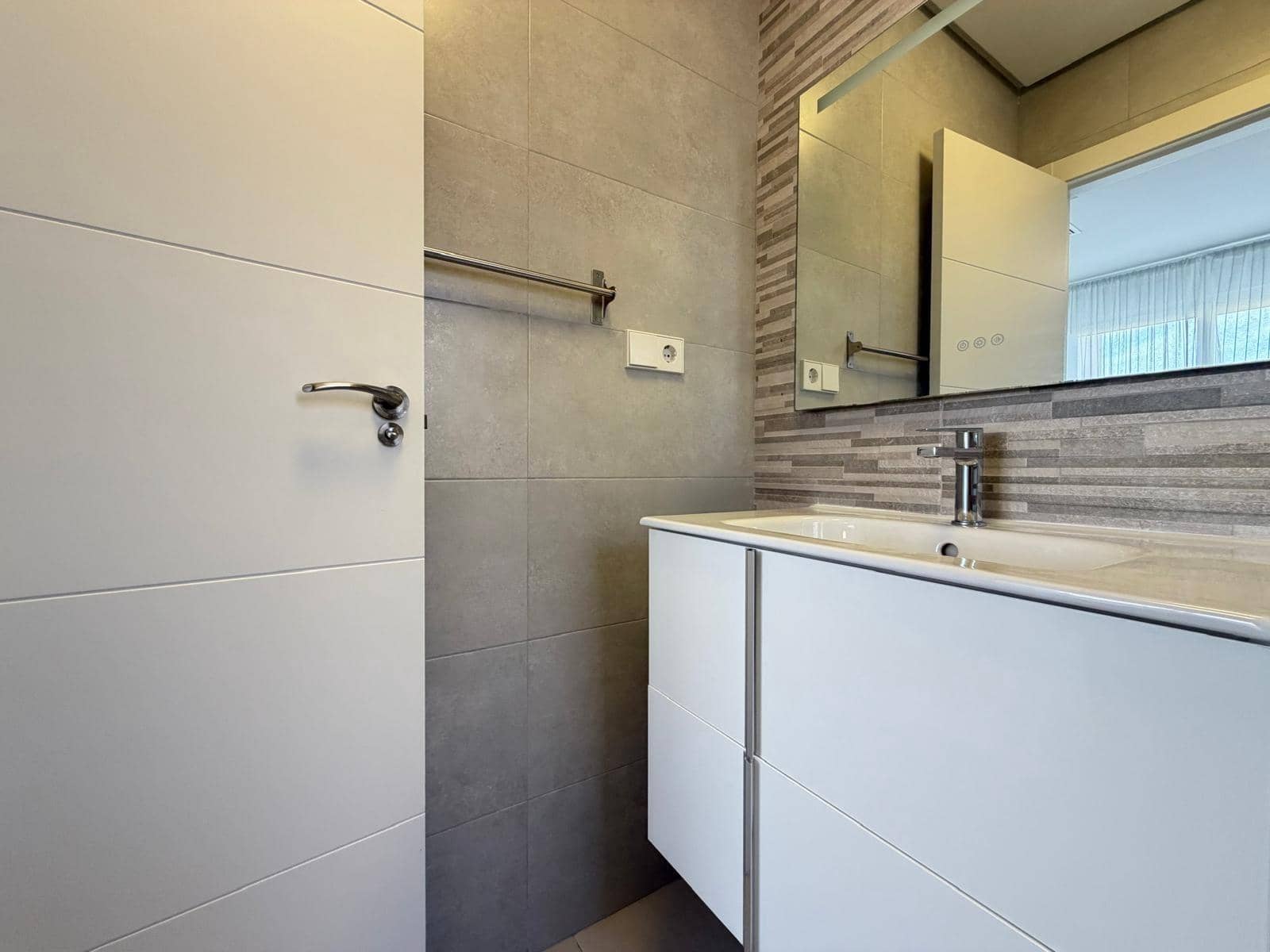 3 sovrum Radhus till salu i Aguas Nuevas med pool garage - 370 000 € (Ref: 10089749)