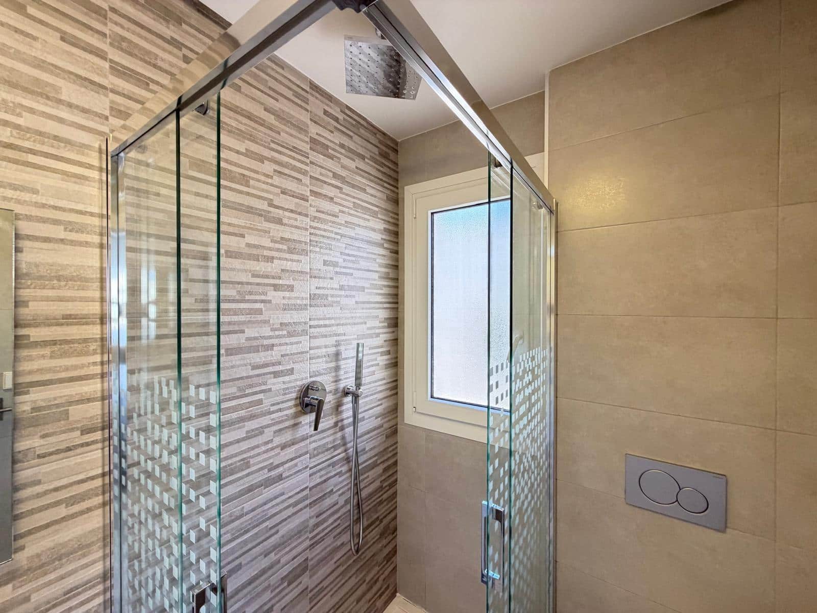 3 sovrum Radhus till salu i Aguas Nuevas med pool garage - 370 000 € (Ref: 10089749)