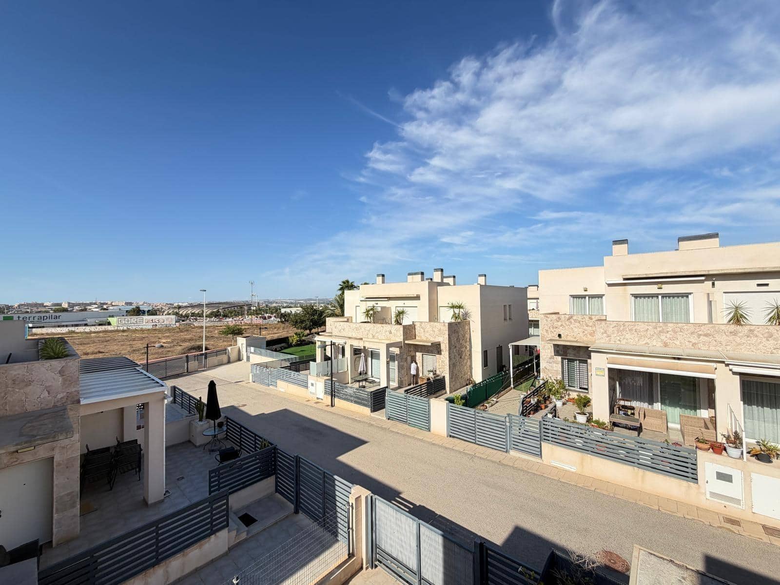 3 sovrum Radhus till salu i Aguas Nuevas med pool garage - 370 000 € (Ref: 10089749)