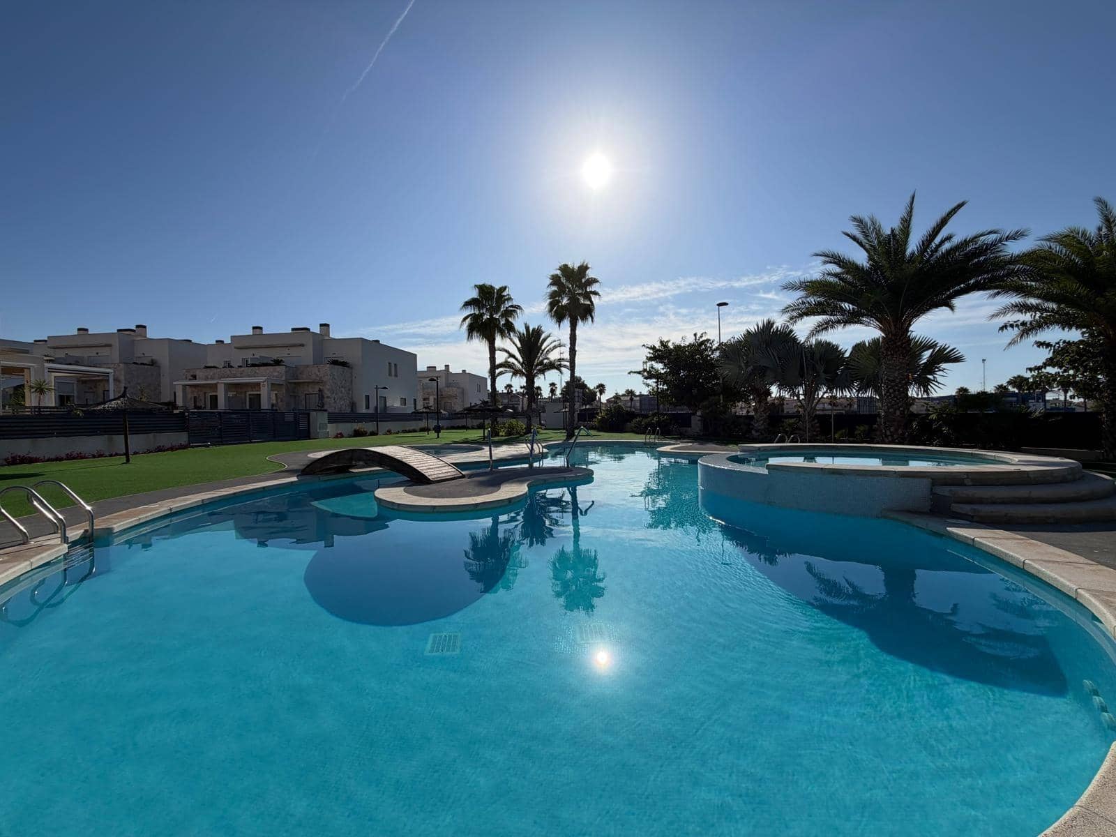 3 sovrum Radhus till salu i Aguas Nuevas med pool garage - 370 000 € (Ref: 10089749)