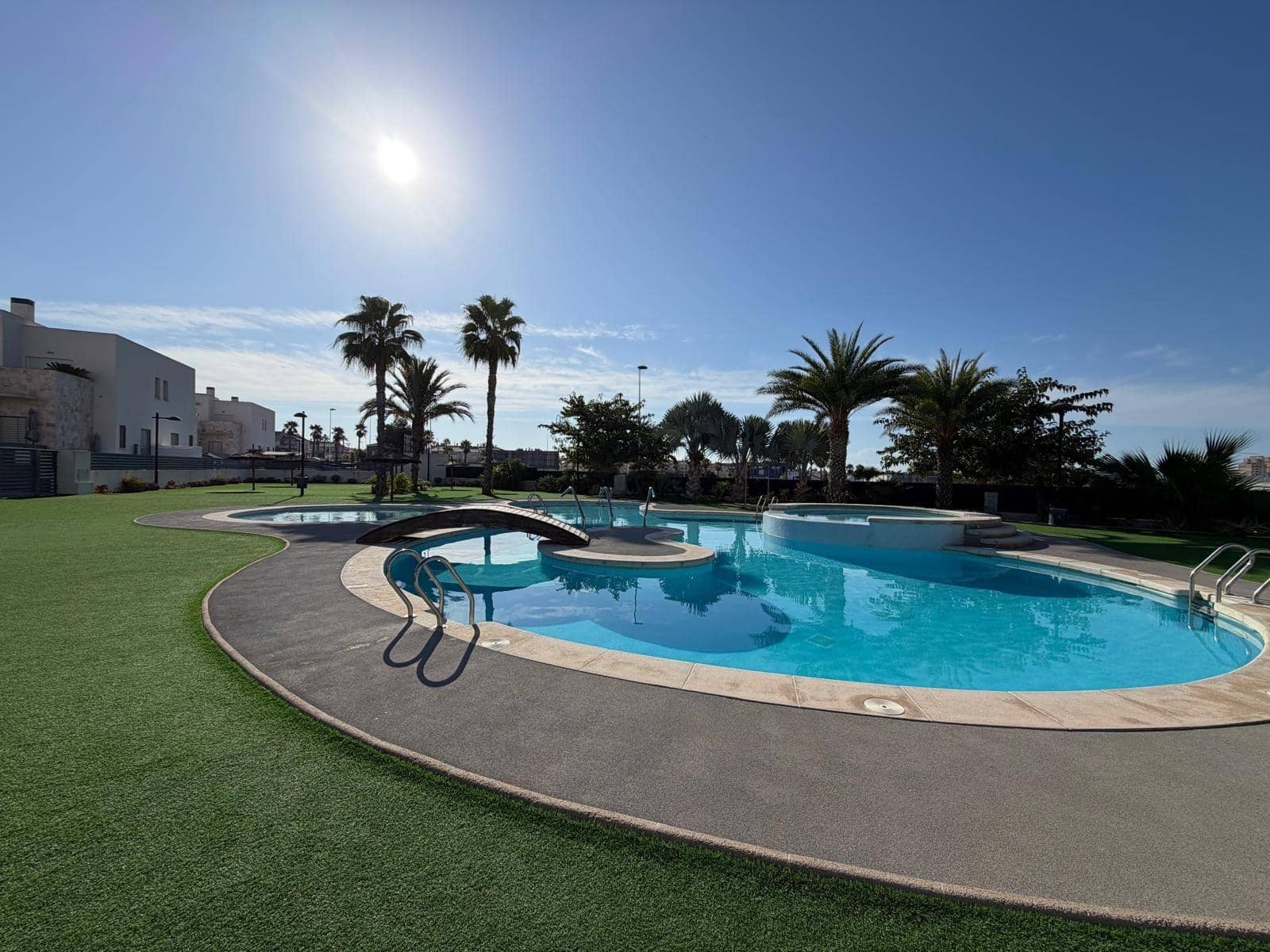 3 sovrum Radhus till salu i Aguas Nuevas med pool garage - 370 000 € (Ref: 10089749)