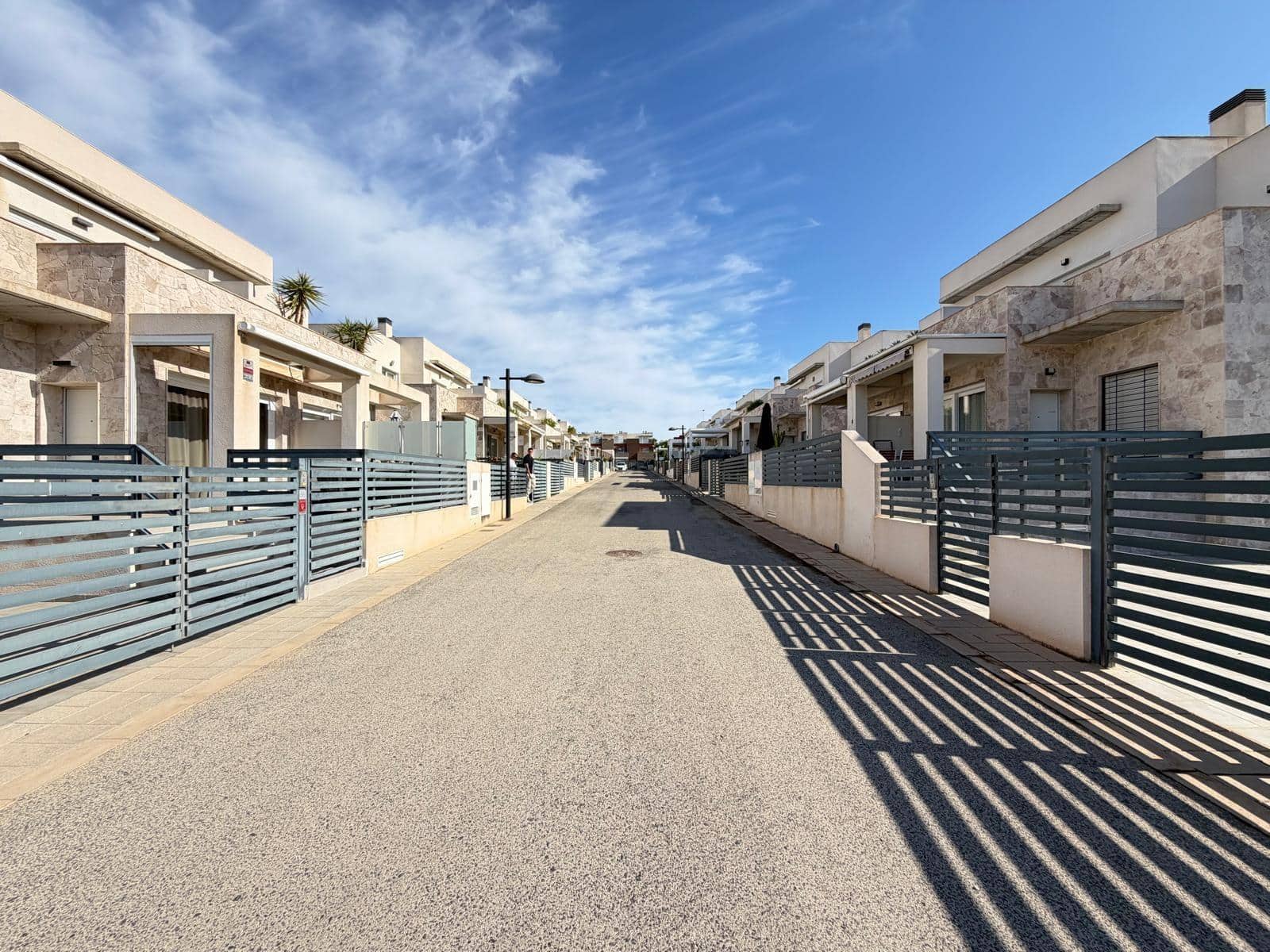 3 sovrum Radhus till salu i Aguas Nuevas med pool garage - 370 000 € (Ref: 10089749)
