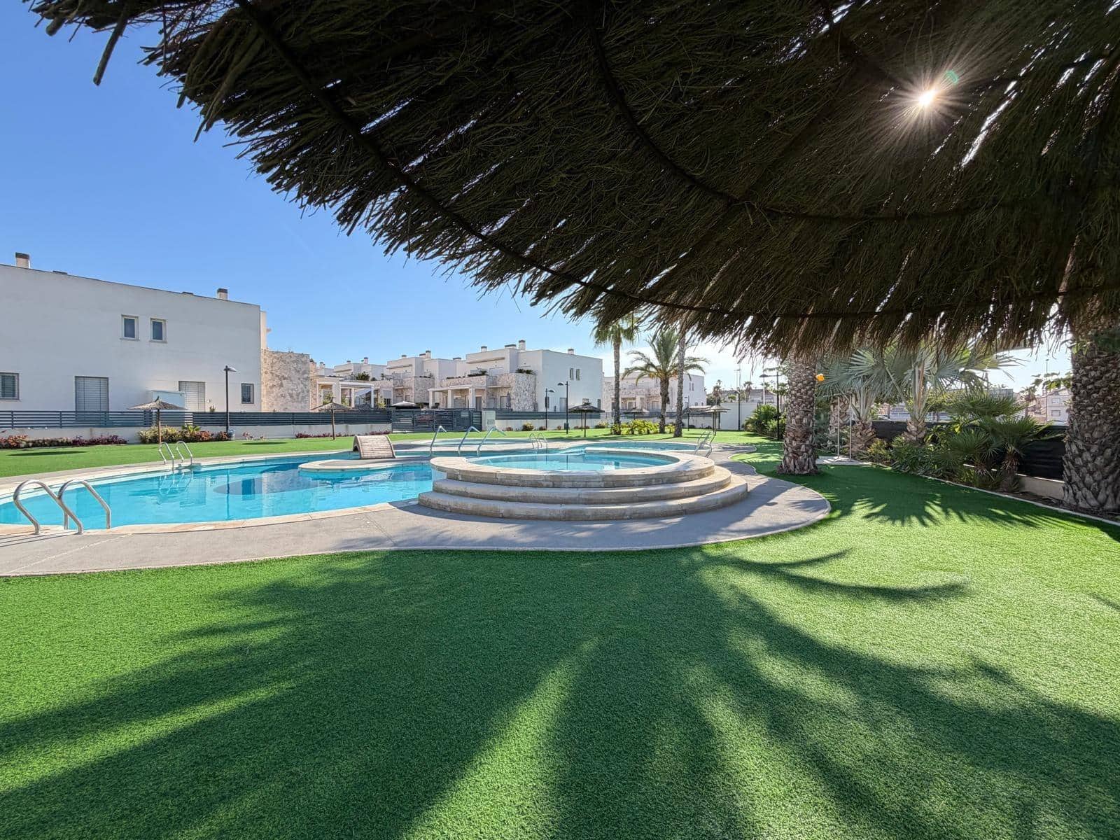 3 sovrum Radhus till salu i Aguas Nuevas med pool garage - 370 000 € (Ref: 10089749)