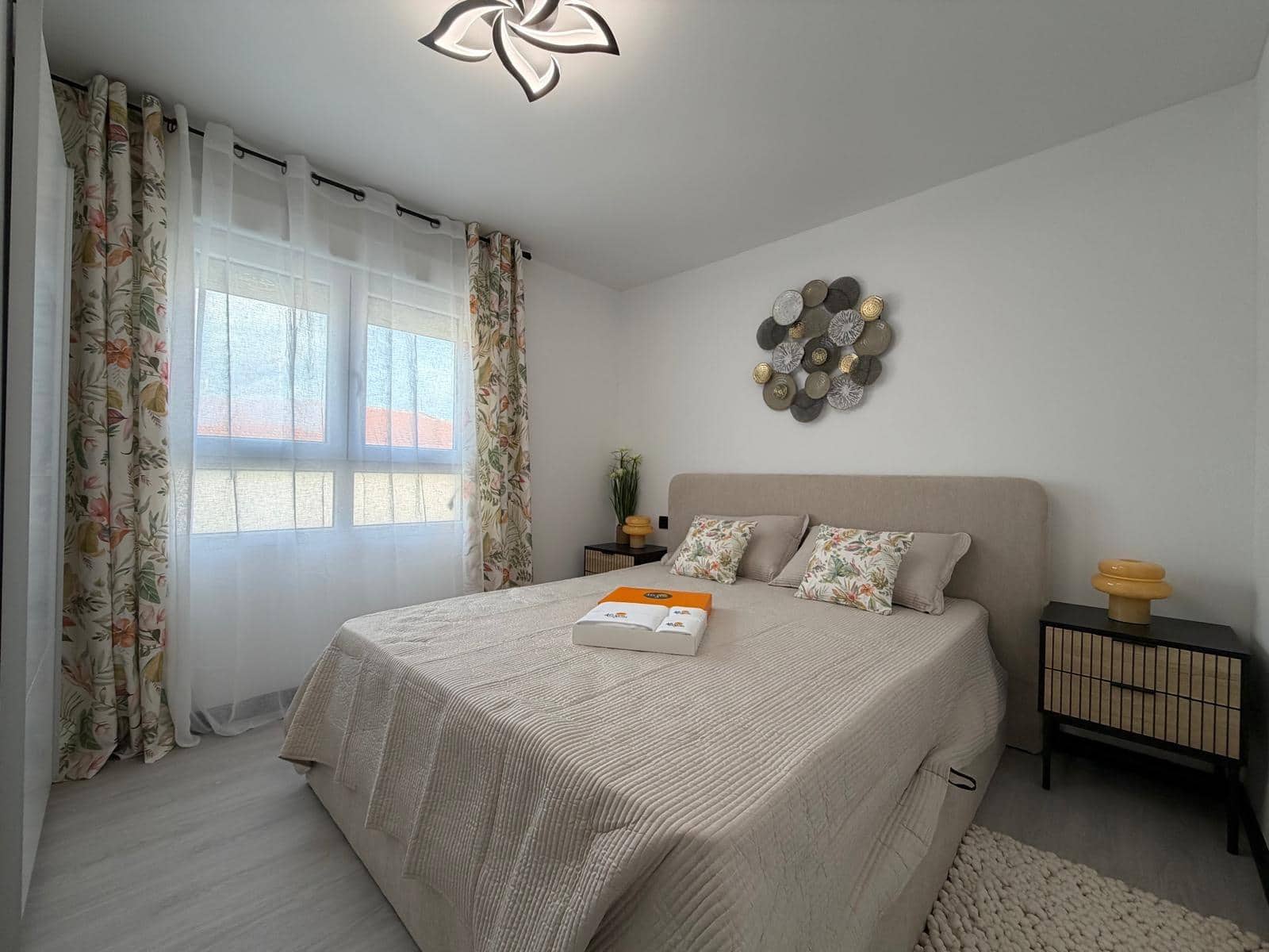 2 Zimmer Apartment zu verkaufen in Torrevieja - 175.000 € (Ref: 10090817)