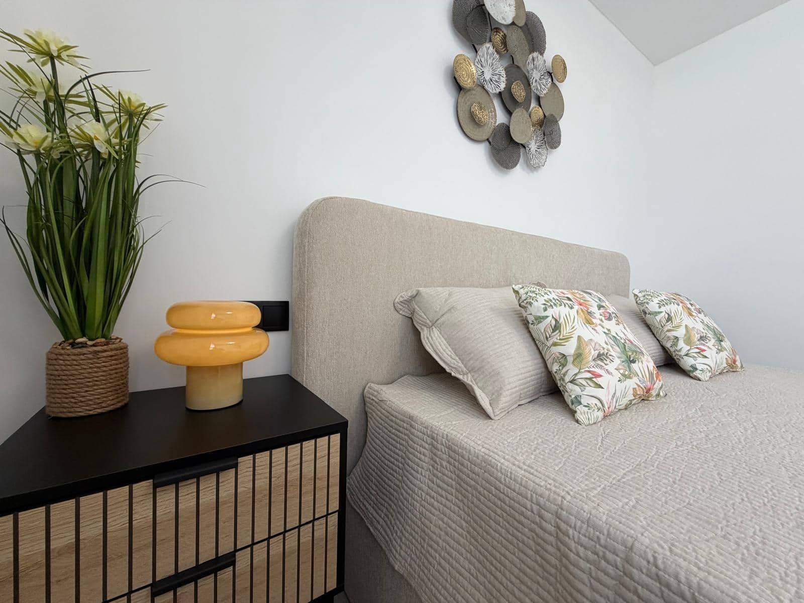 2 Zimmer Apartment zu verkaufen in Torrevieja - 175.000 € (Ref: 10090817)