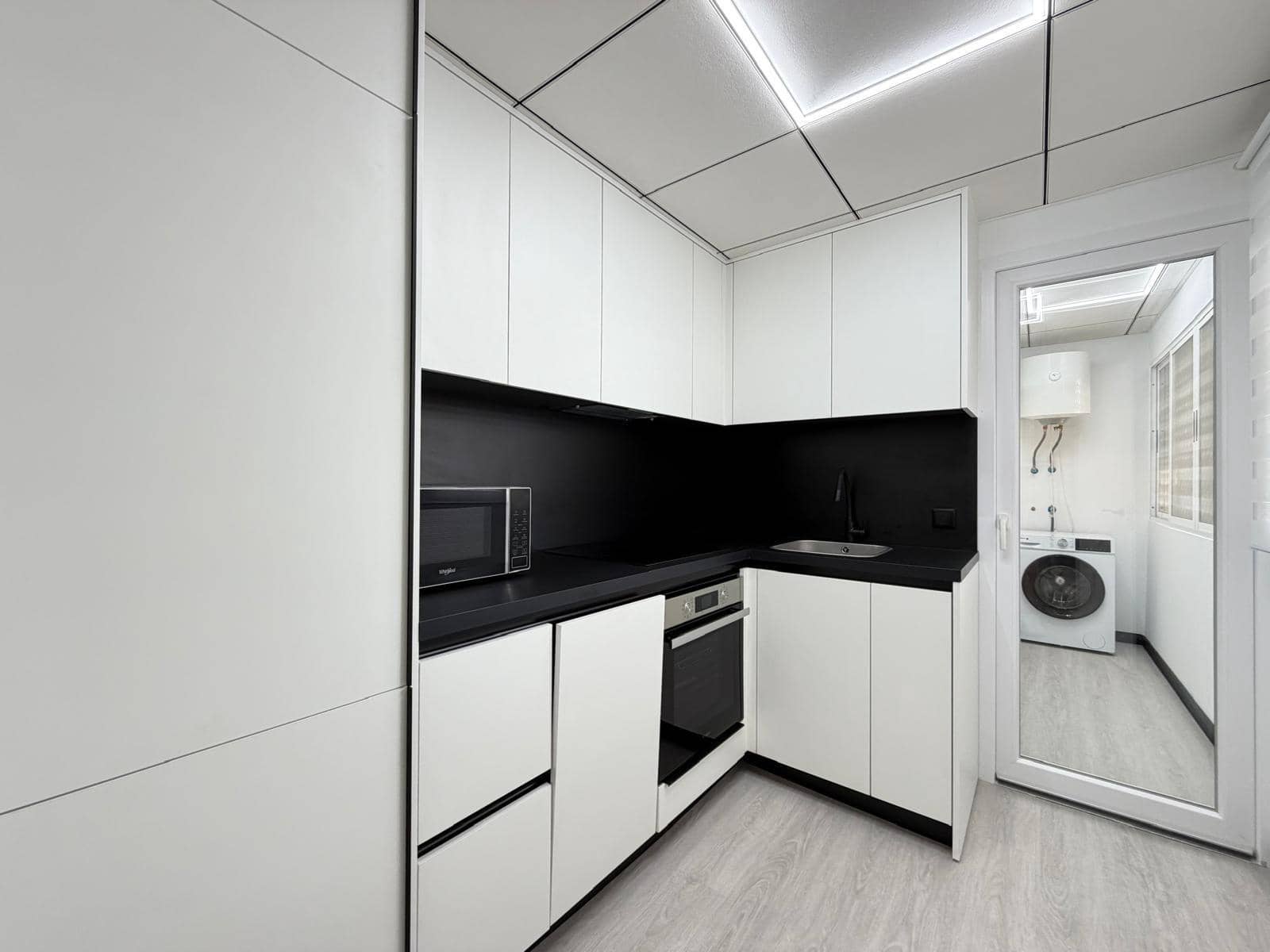2 Zimmer Apartment zu verkaufen in Torrevieja - 175.000 € (Ref: 10090817)