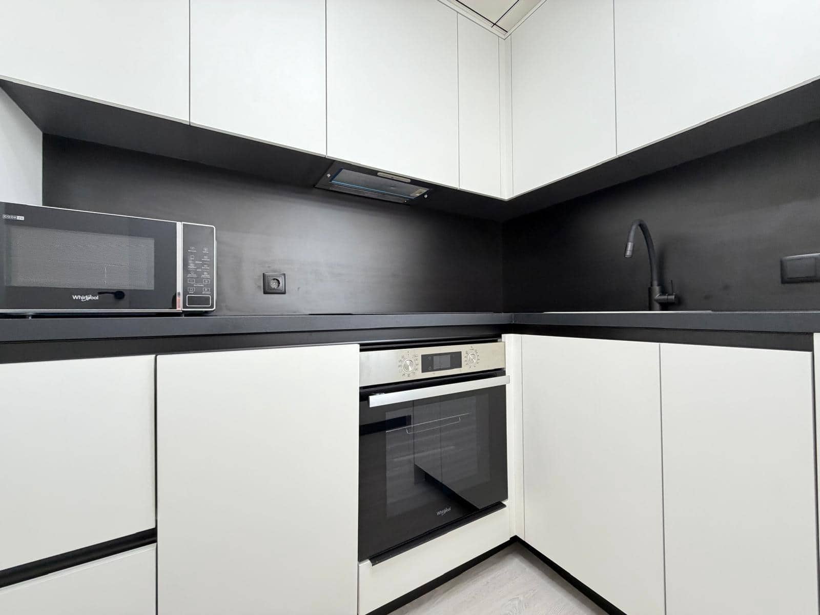 2 Zimmer Apartment zu verkaufen in Torrevieja - 175.000 € (Ref: 10090817)
