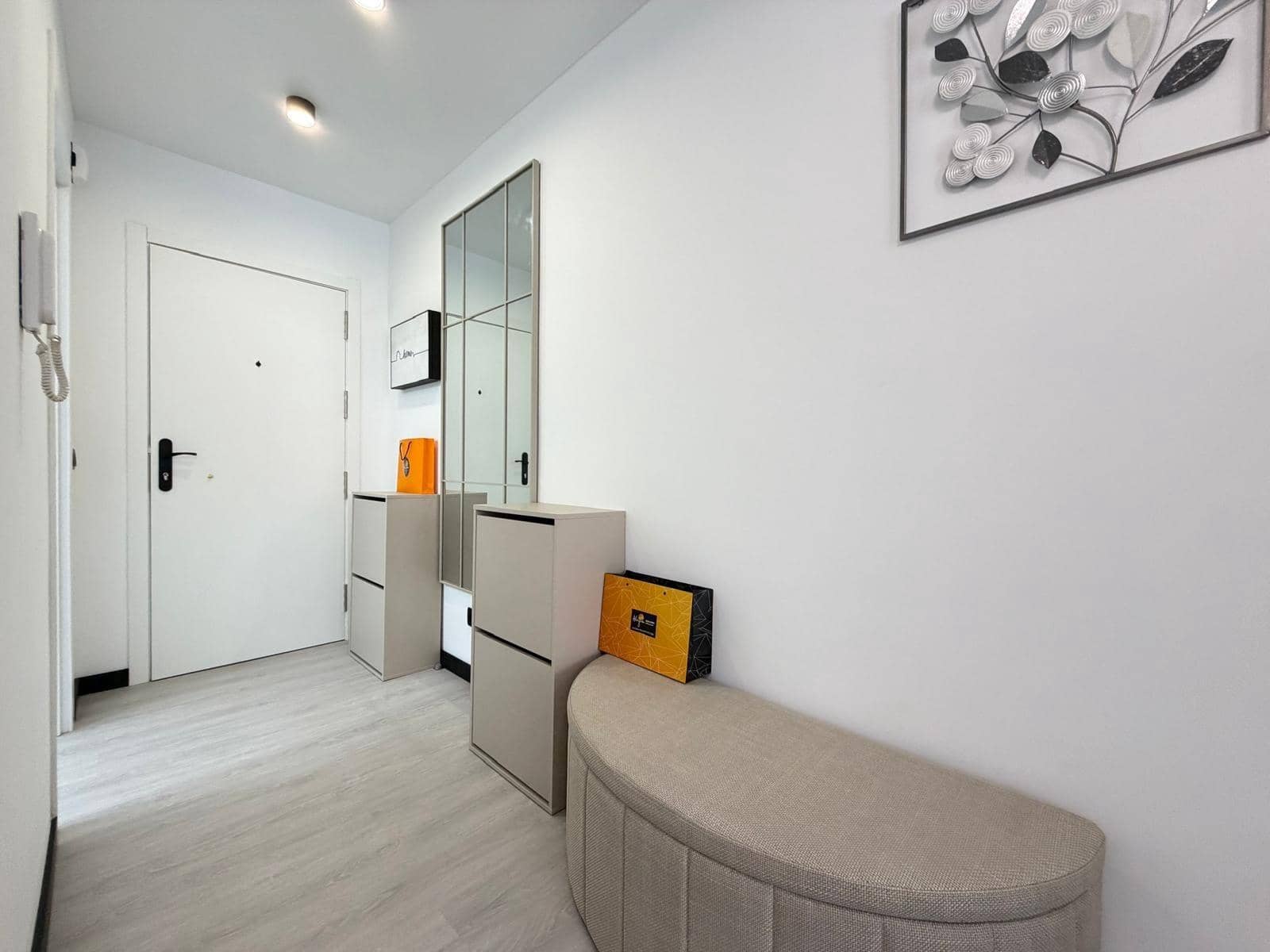2 Zimmer Apartment zu verkaufen in Torrevieja - 175.000 € (Ref: 10090817)
