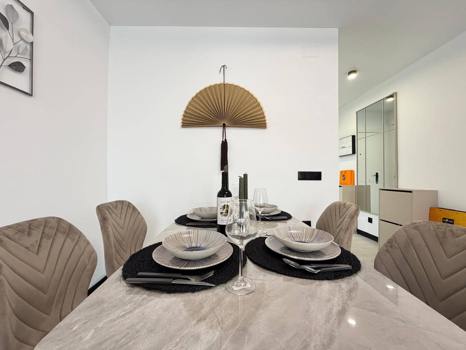 2 Zimmer Apartment zu verkaufen in Torrevieja - 175.000 € (Ref: 10090817)