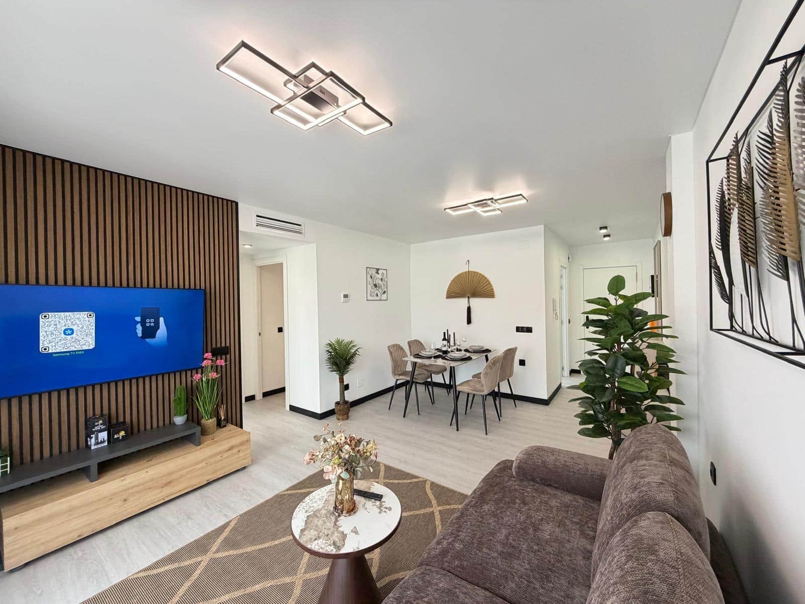 2 Zimmer Apartment zu verkaufen in Torrevieja - 175.000 € (Ref: 10090817)