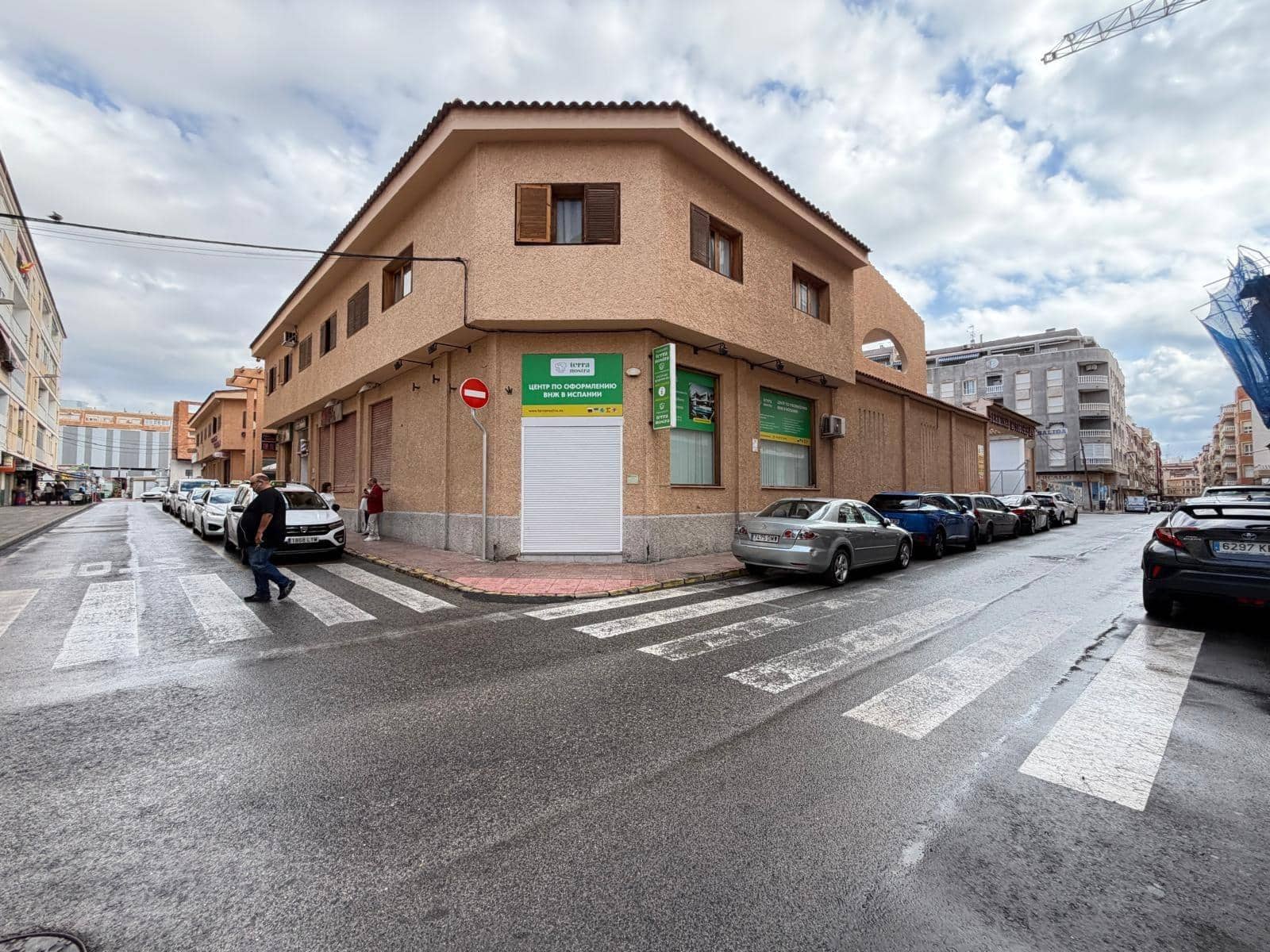 2 Zimmer Apartment zu verkaufen in Torrevieja - 175.000 € (Ref: 10090817)
