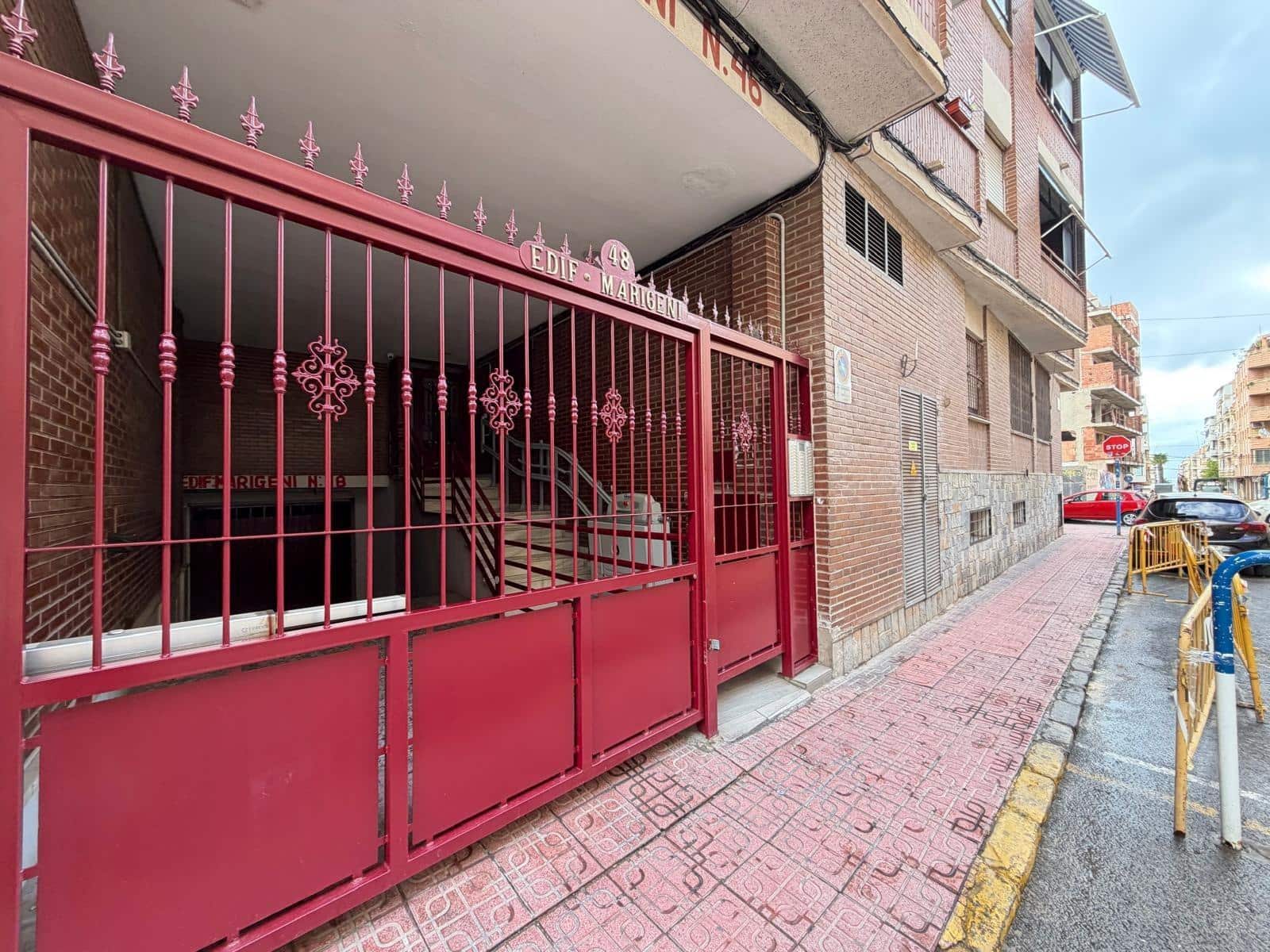 2 Zimmer Apartment zu verkaufen in Torrevieja - 175.000 € (Ref: 10090817)