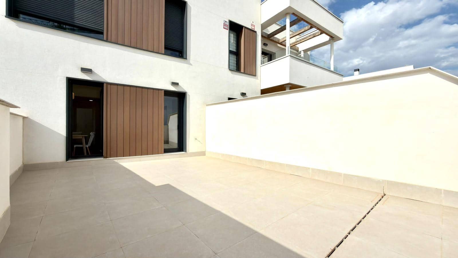 2 bedroom Apartment for sale in San Juan de Alicante / Sant Joan d'Alacant with pool garage - € 459,000 (Ref: 10094723)