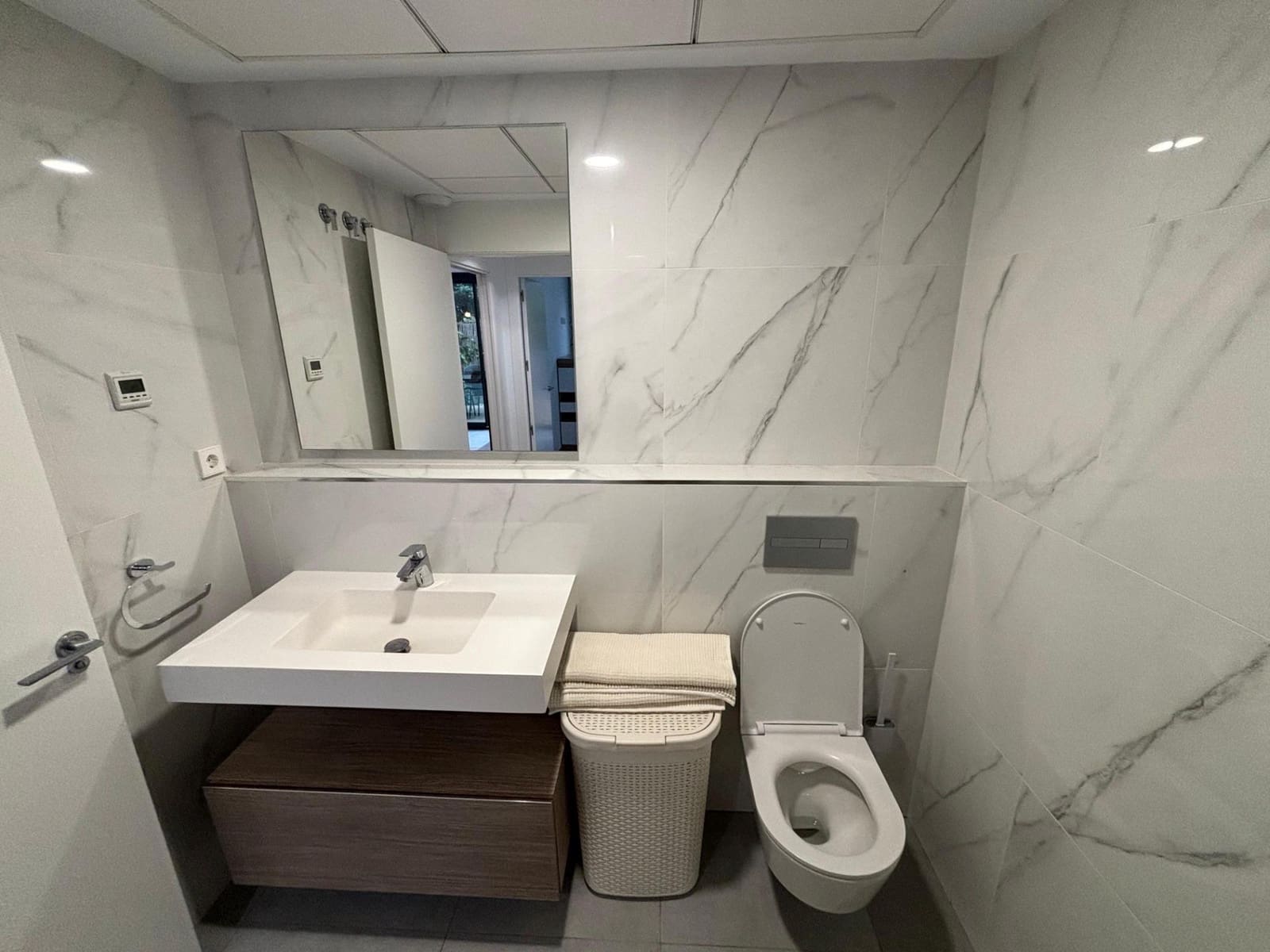 Apartamento de 3 habitaciones en La Villajoyosa / Vila Joiosa en alquiler con garaje - 1.800 € (Ref: 10094724)