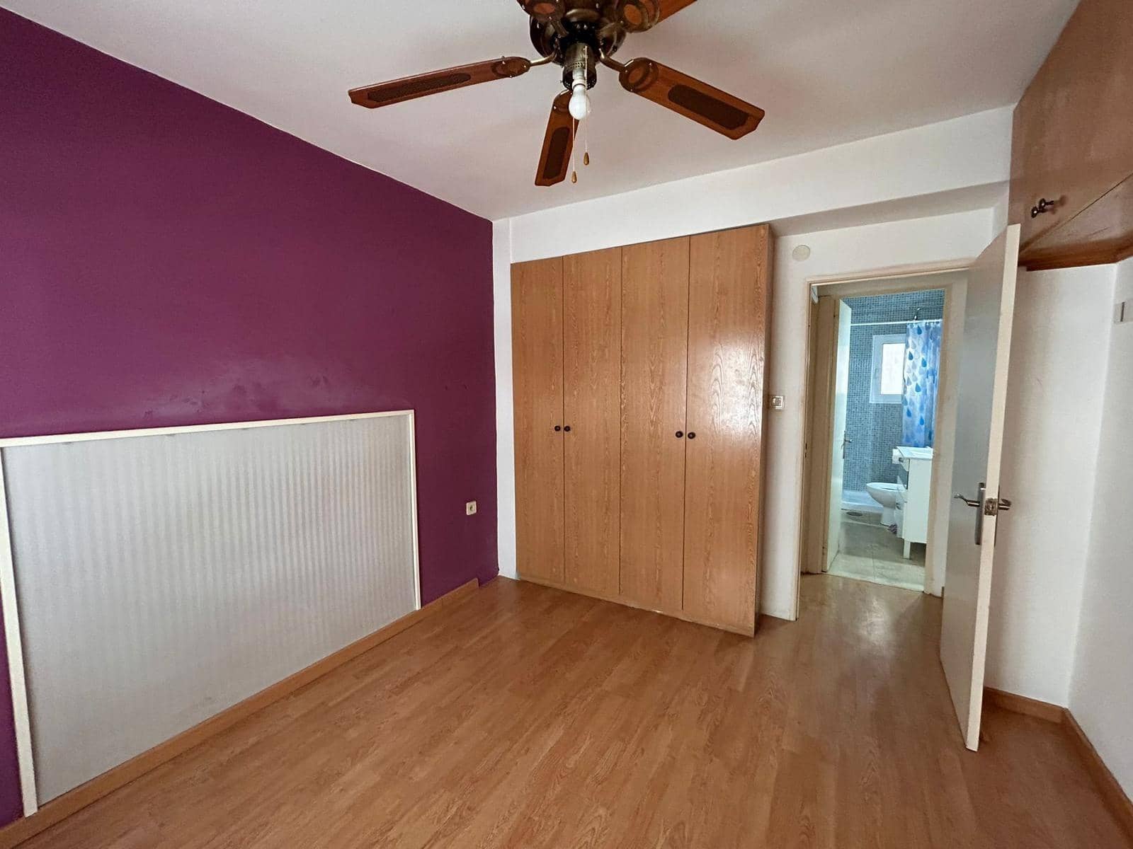 3 bedroom Apartment for sale in Alicante / Alacant city - € 115,000 (Ref: 10094725)
