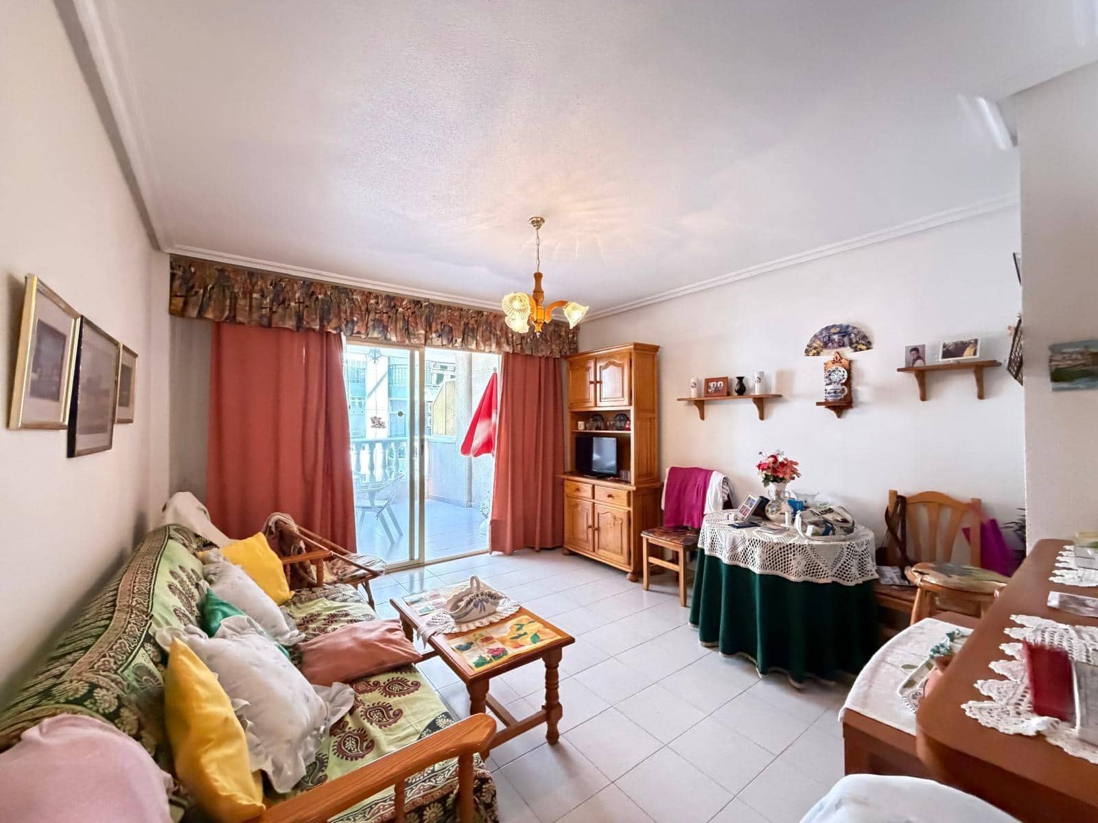 1 soveværelse Lejlighed til salg i Torrevieja - € 139.900 (Ref: 10098453)