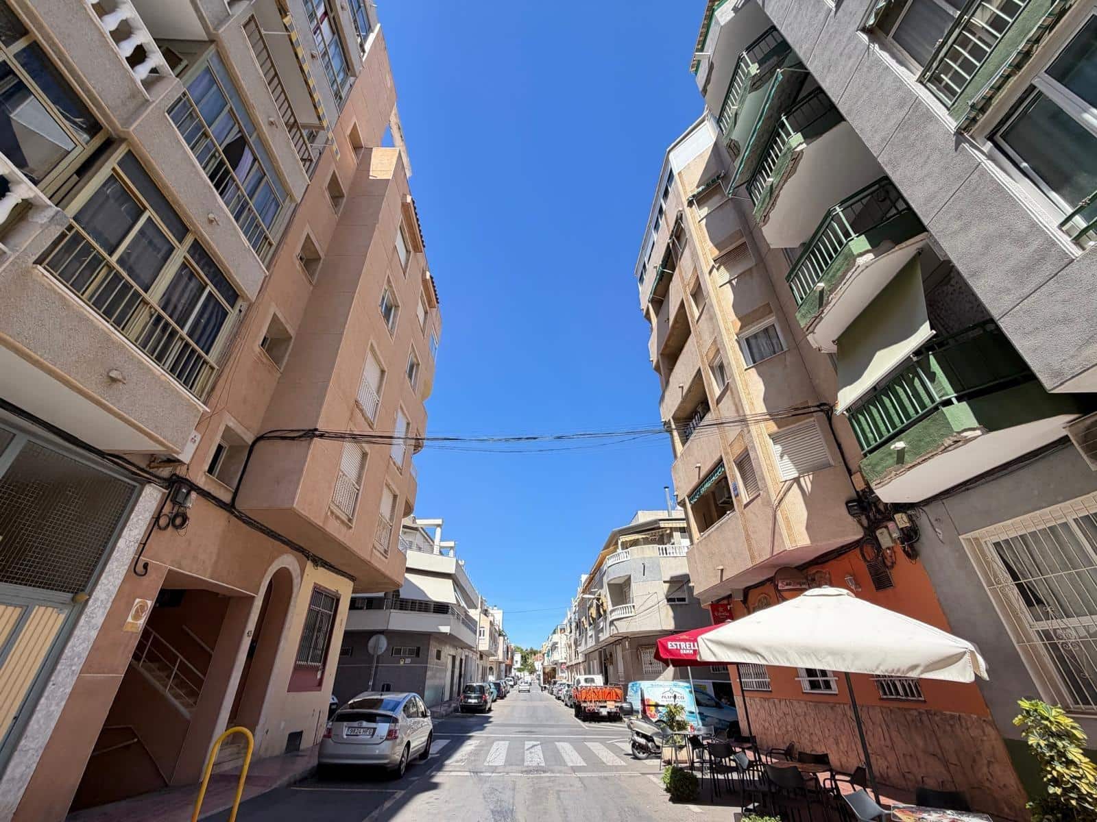 1 soveværelse Lejlighed til salg i Torrevieja - € 139.900 (Ref: 10098453)