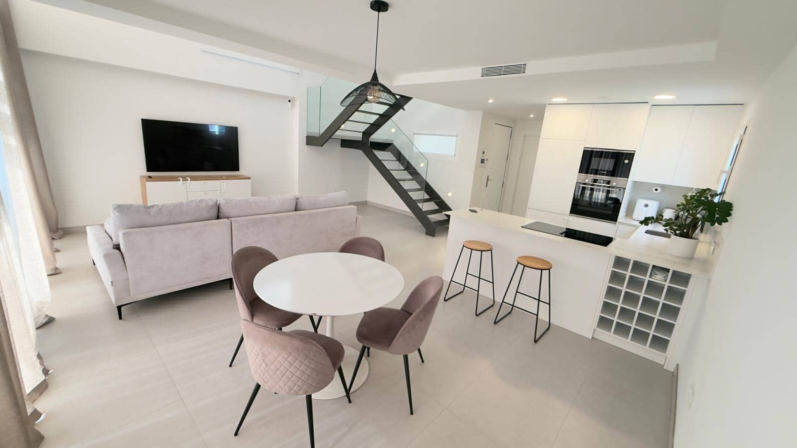 2 bedroom Apartment for sale in Finestrat with pool garage - € 860,000 (Ref: 10100196)