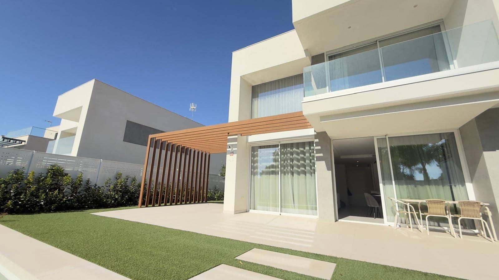 2 bedroom Apartment for sale in Finestrat with pool garage - € 860,000 (Ref: 10100196)
