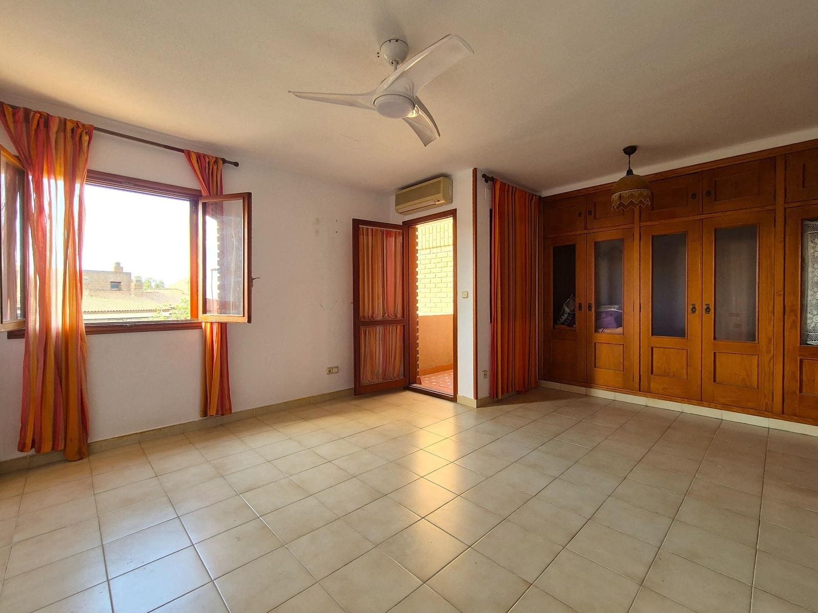 4 sovrum Radhus till salu i San Juan de Alicante / Sant Joan d'Alacant med pool garage - 515 000 € (Ref: 10100197)