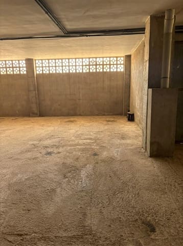 Garage till salu i Torreblanca, Torrevieja - 15 000 € (Ref: 10102659)