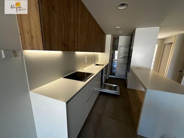 4 camera da letto Villa da affittare in Godella con piscina garage - 3.500 € (Rif: 10102660)