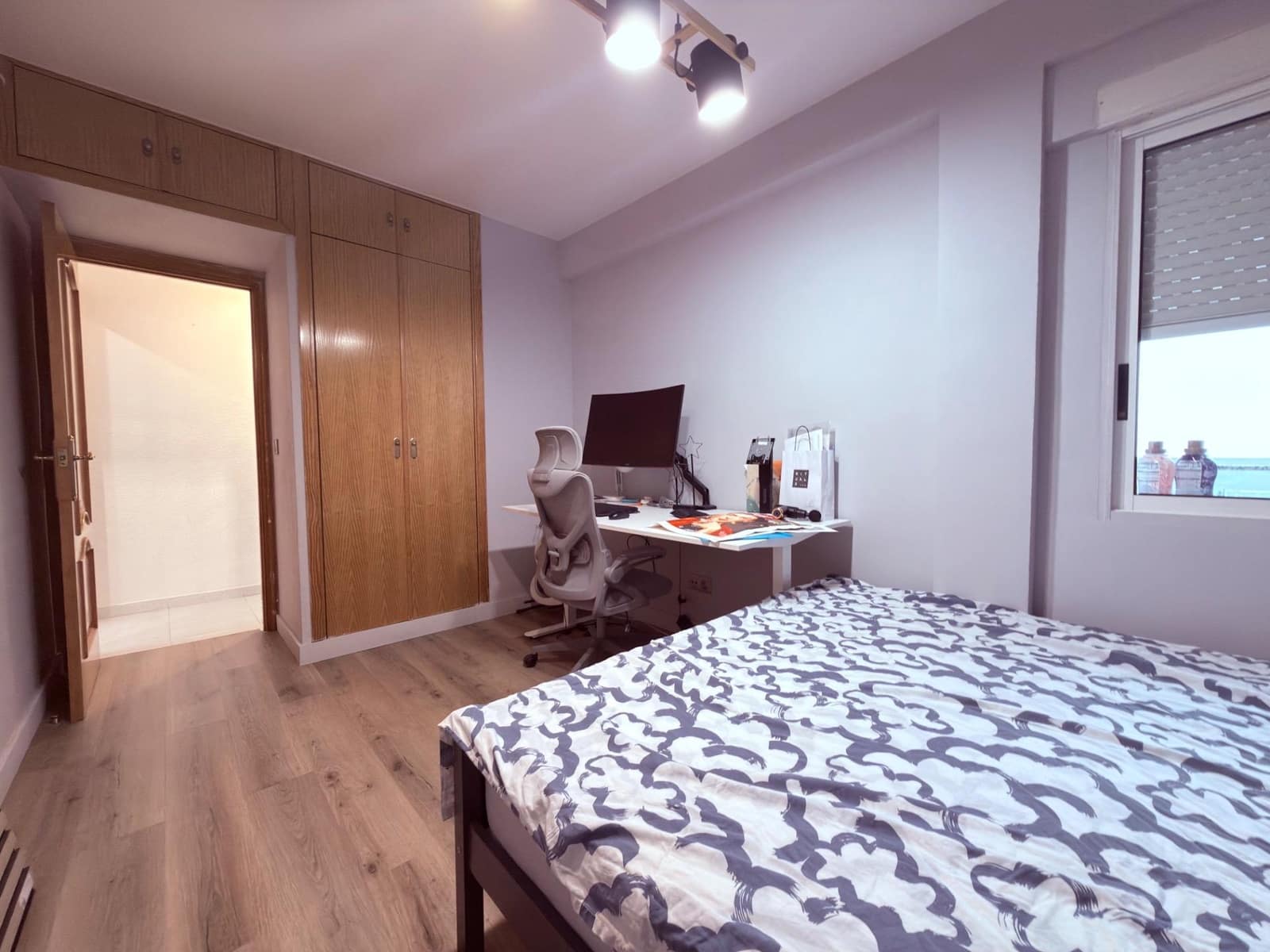 3 bedroom Apartment for sale in Alicante / Alacant city - € 210,000 (Ref: 10102661)