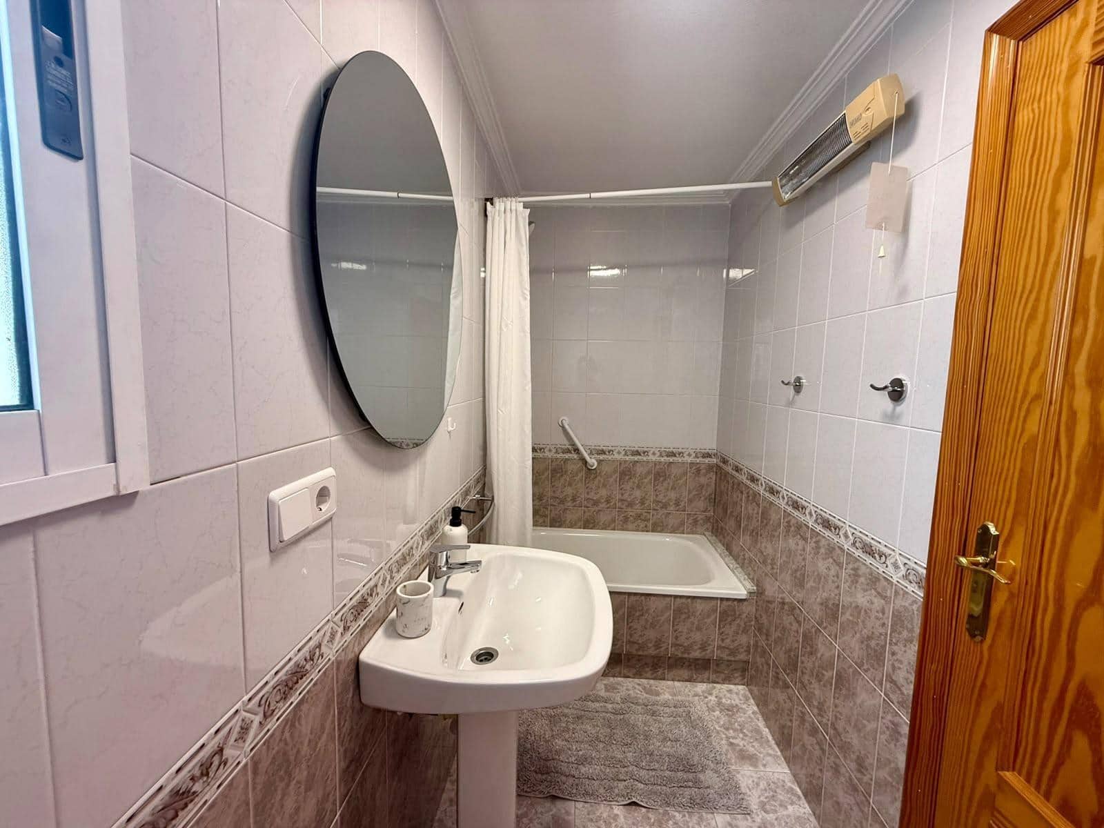 Ático de 3 habitaciones en Torrevieja en venta con garaje - 259.000 € (Ref: 10102662)