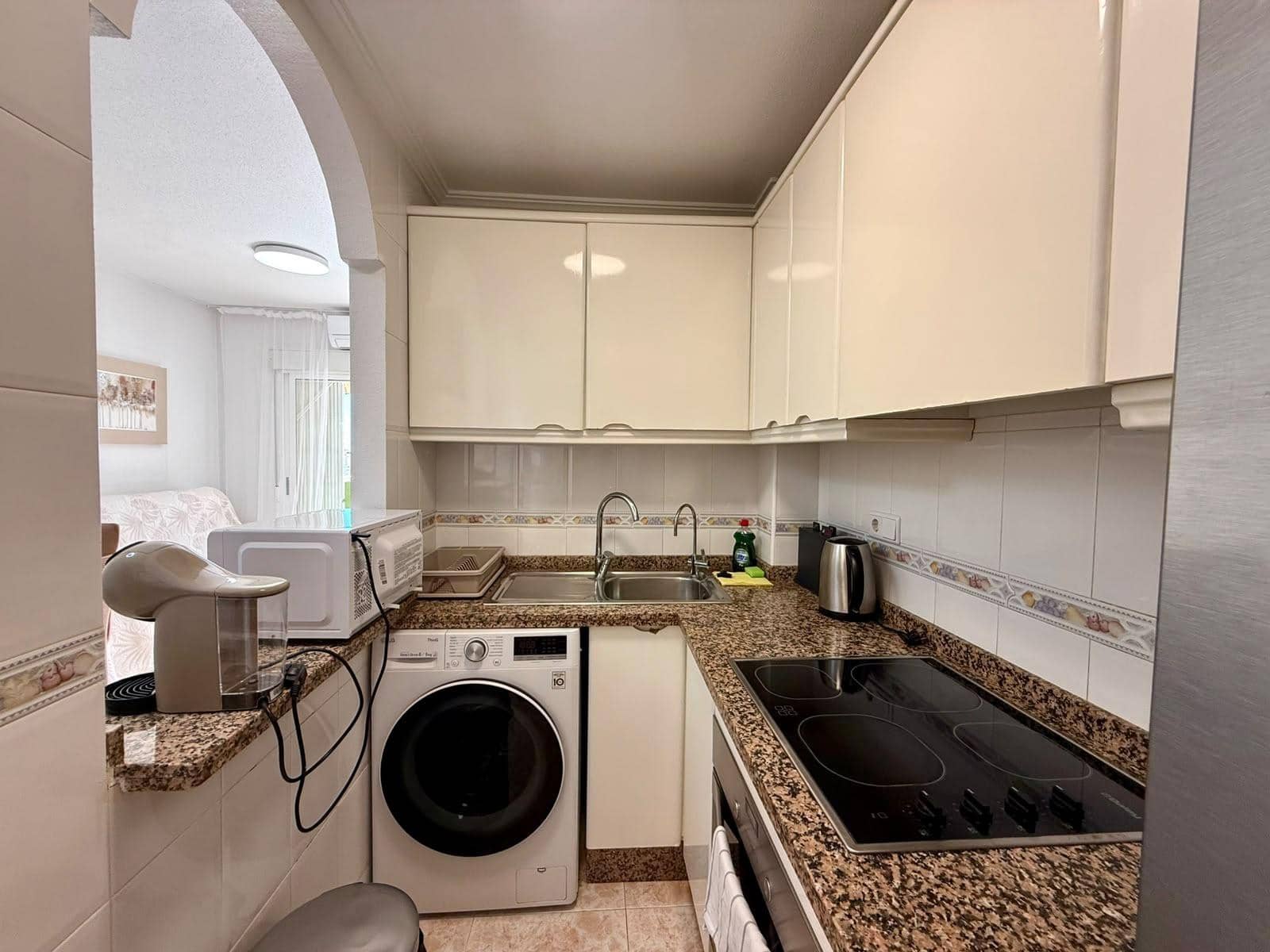 Ático de 3 habitaciones en Torrevieja en venta con garaje - 259.000 € (Ref: 10102662)