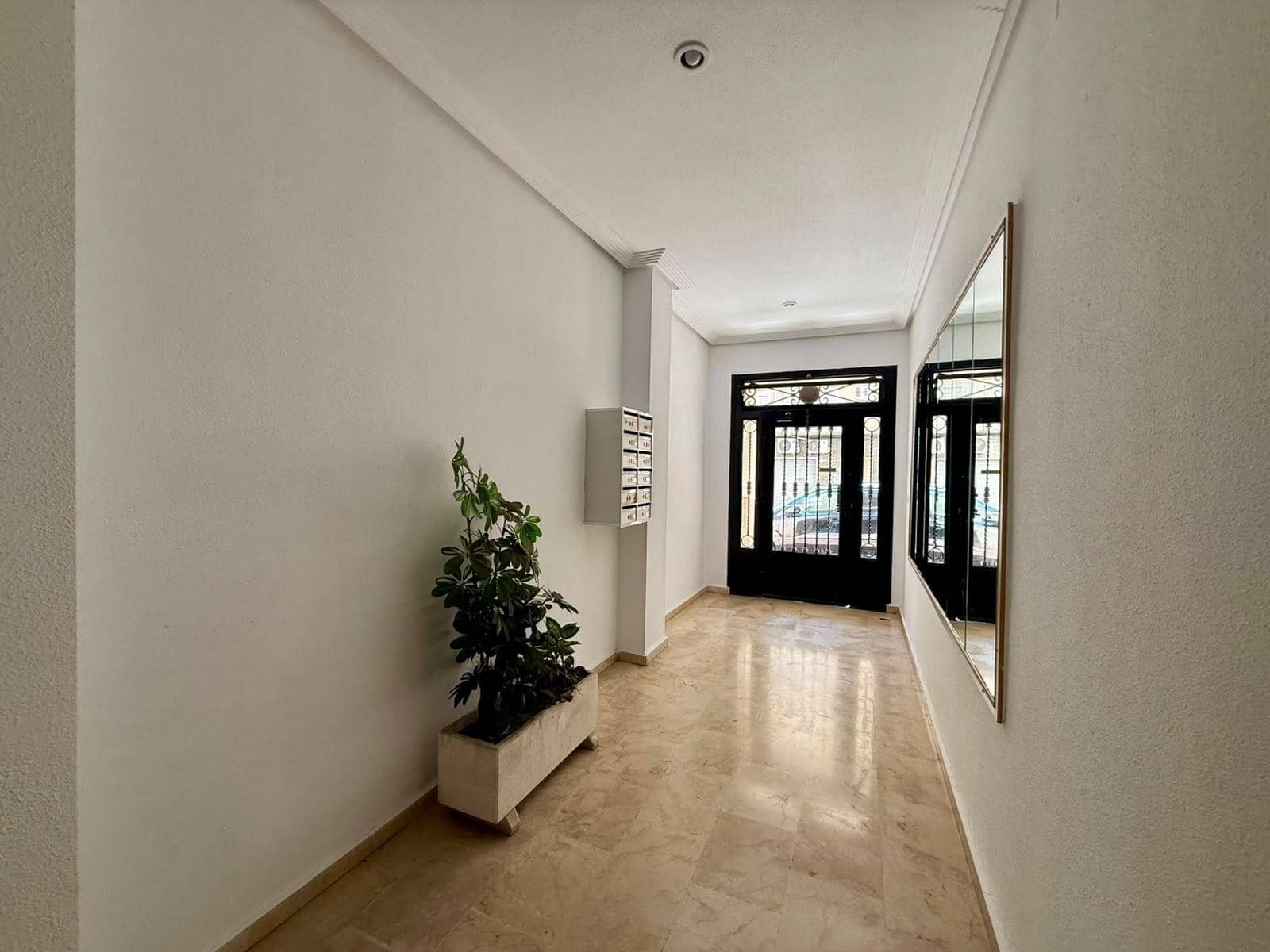 Ático de 3 habitaciones en Torrevieja en venta con garaje - 259.000 € (Ref: 10102662)